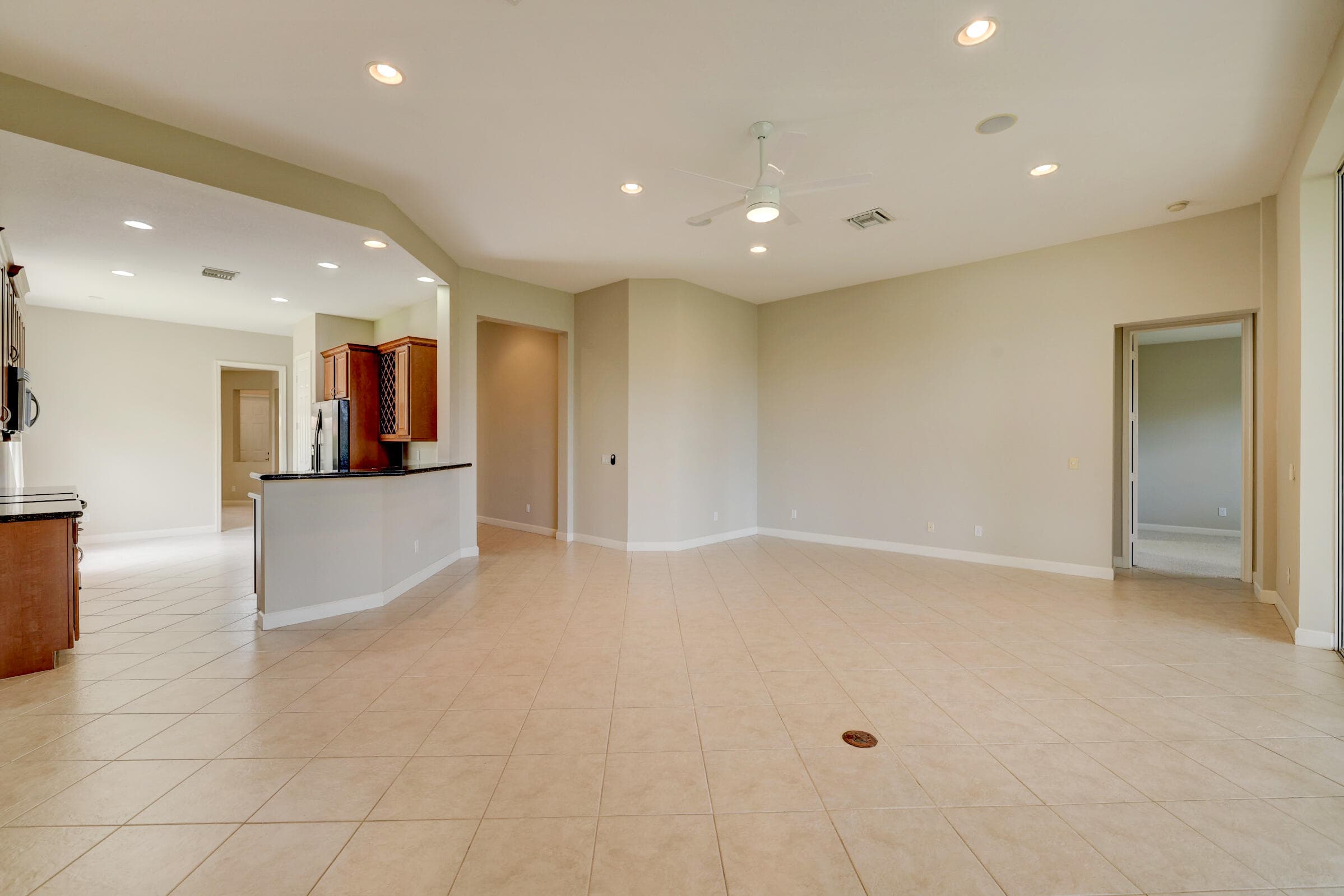 8908 Champions Way, Port St. Lucie, FL 34986 — photo 14 of 64