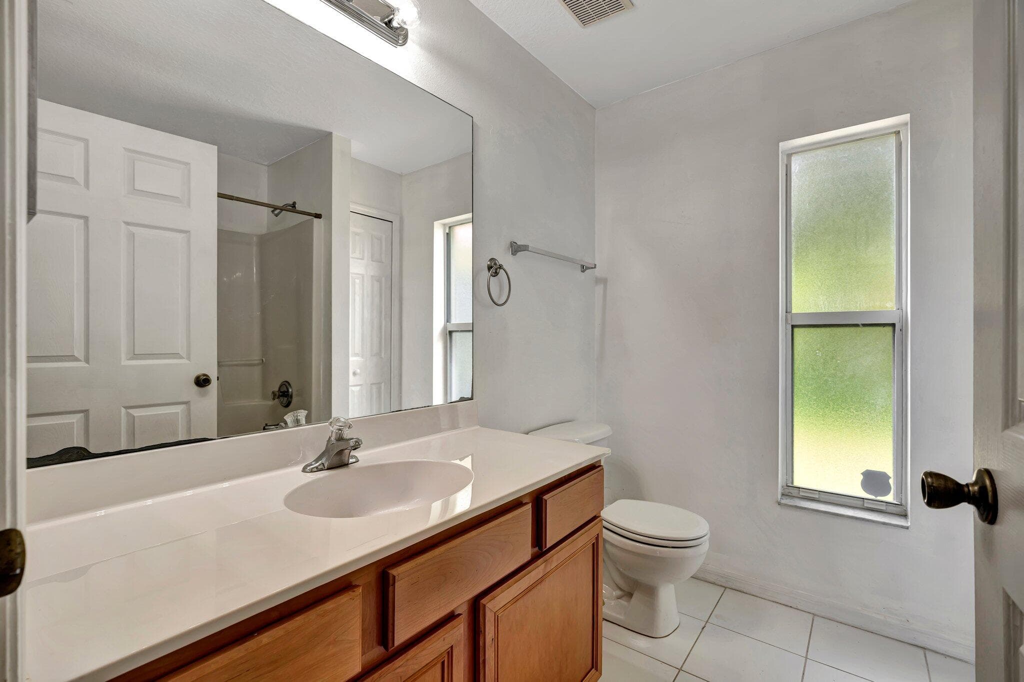 997 SW Eureka Avenue, Port St. Lucie, FL 34953 — photo 2 of 43