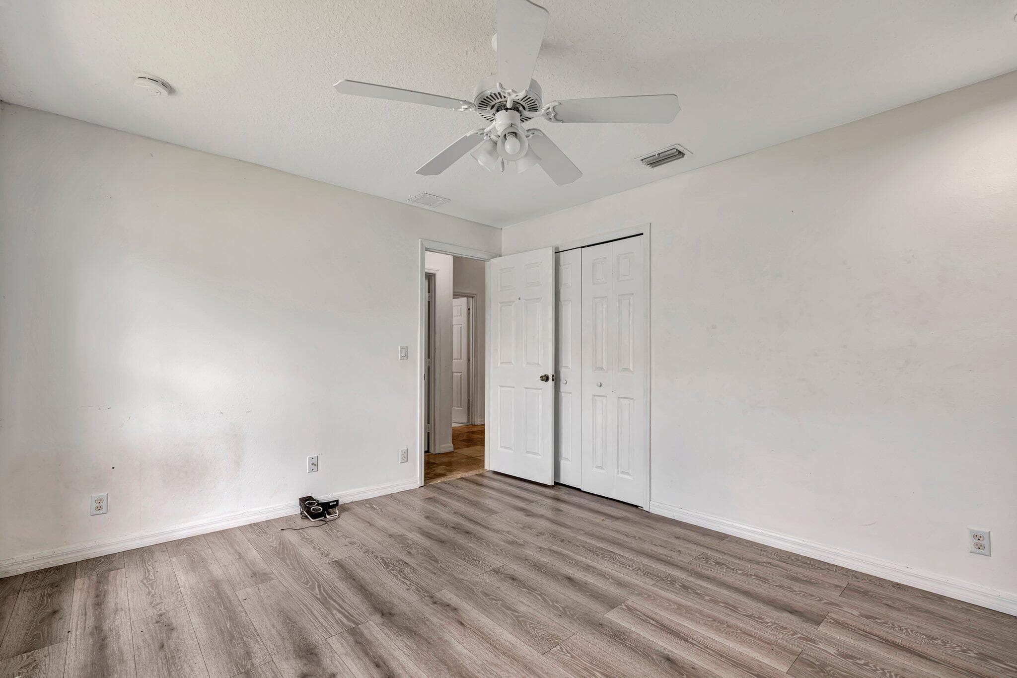 997 SW Eureka Avenue, Port St. Lucie, FL 34953 — photo 6 of 43