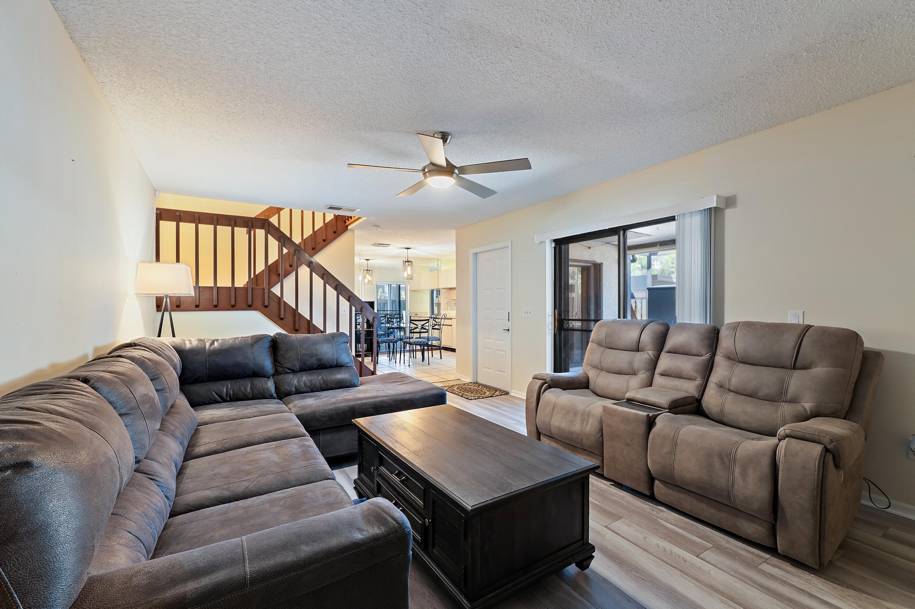402 SE Castle Court, Port St. Lucie, FL 34952 — photo 5 of 32
