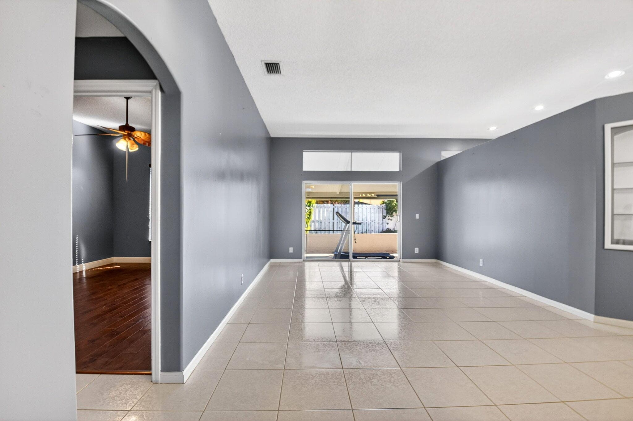 6778 Las Colinas Street, Lake Worth, FL 33463 — photo 3 of 84