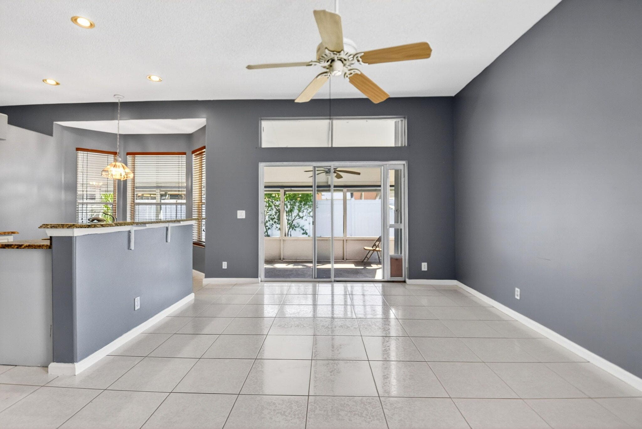 6778 Las Colinas Street, Lake Worth, FL 33463 — photo 17 of 84