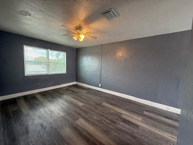 1913 Division Avenue, West Palm Beach, FL 33407 — photo 27 of 39