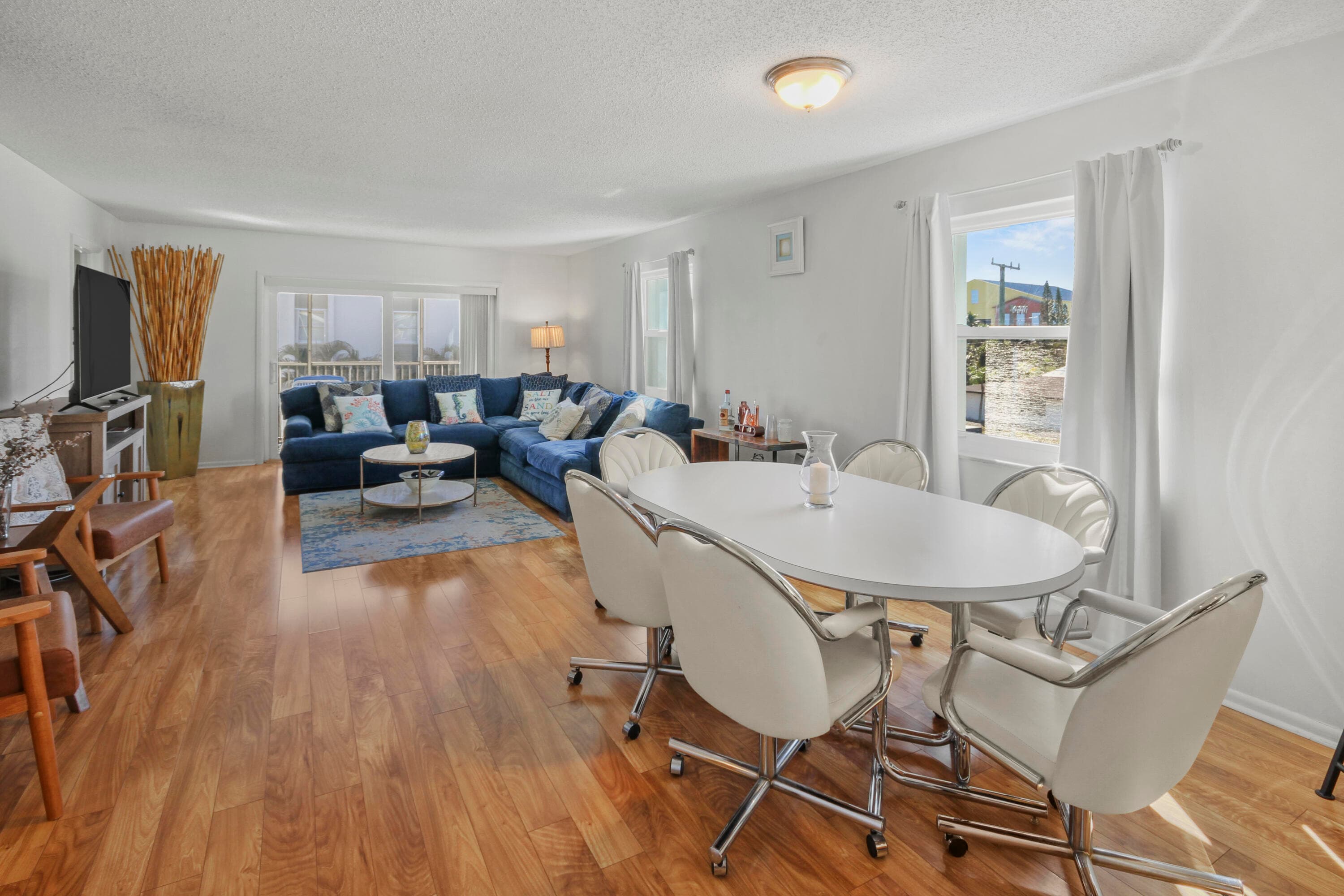 2936 Lake Shore Drive 310, Riviera Beach, FL 33404 — photo 4 of 23
