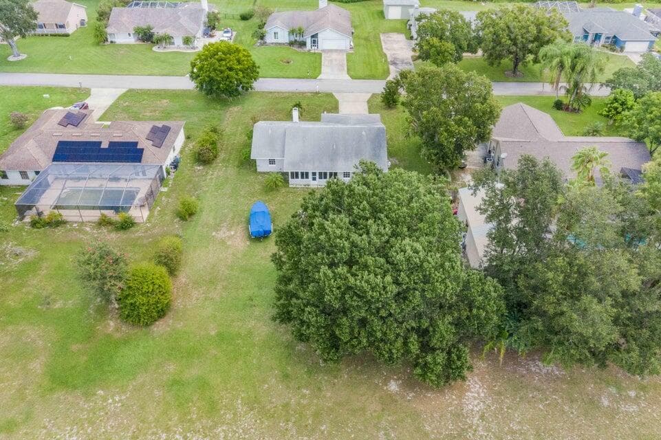 910 Liberty Lane, Auburndale, FL 33823 — photo 10 of 71
