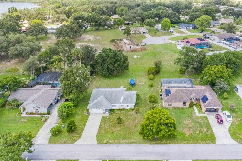 910 Liberty Lane, Auburndale, FL 33823 — photo 11 of 71