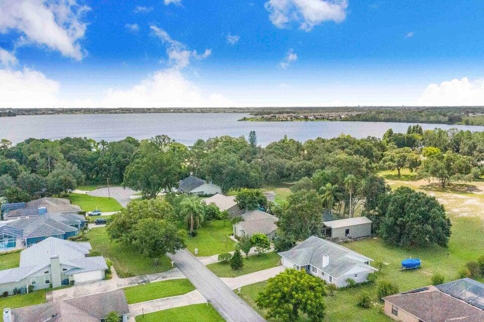 910 Liberty Lane, Auburndale, FL 33823 — photo 12 of 71