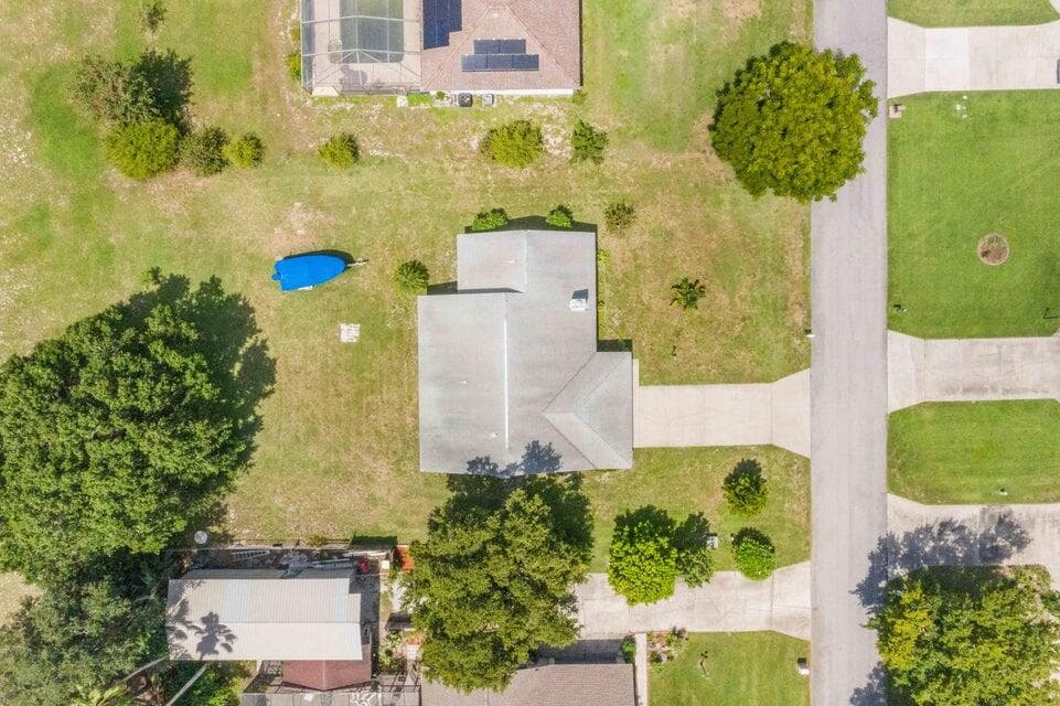 910 Liberty Lane, Auburndale, FL 33823 — photo 13 of 71