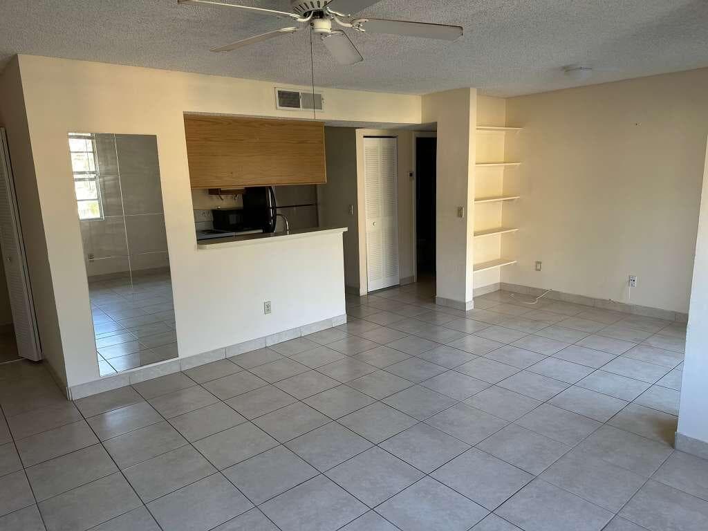 1239 SW 46th Avenue 906, Pompano Beach, FL 33069 — photo 4 of 23