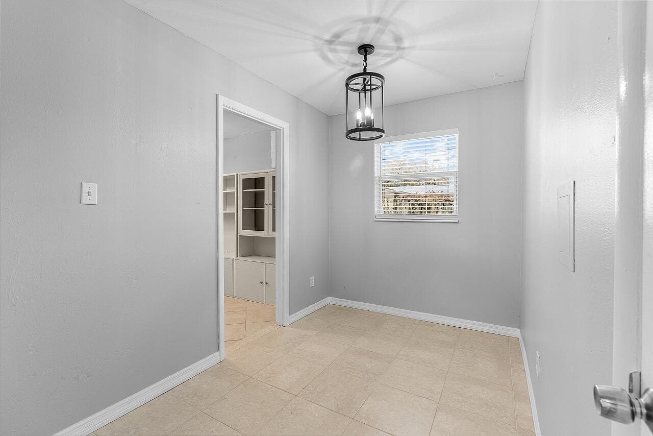 45 1st Court SW, Vero Beach, FL 32962 — photo 17 of 34