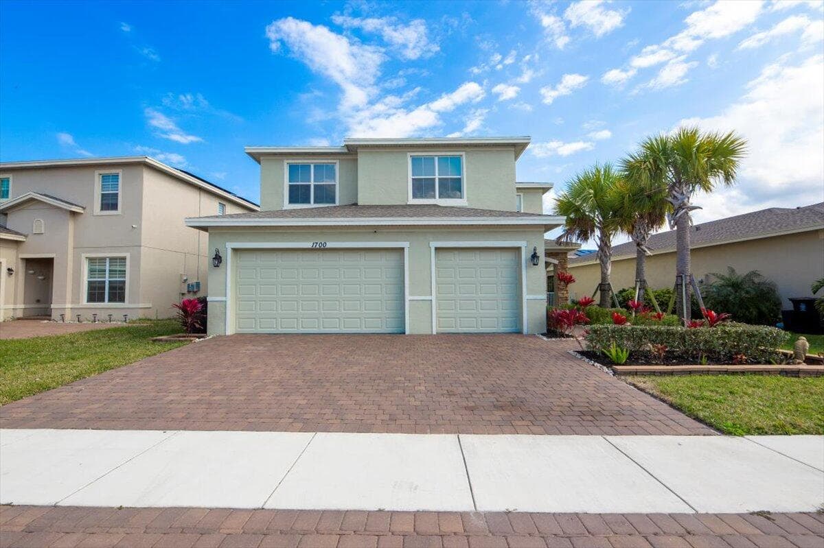1700 NW Vivanco Street, Port St. Lucie, FL 34986 — photo 2 of 86