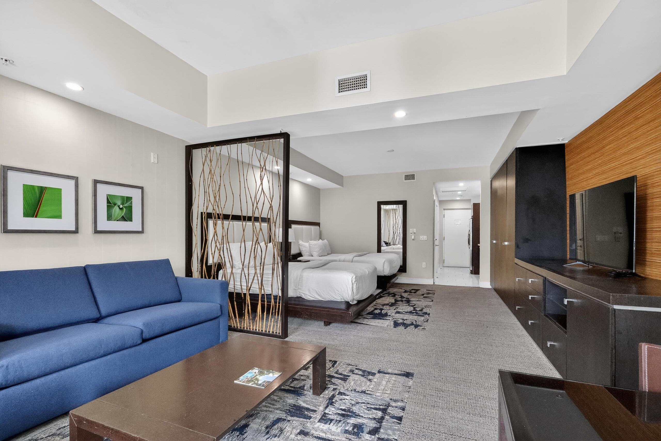 5300 NW 87th Avenue 1215, Doral, FL 33178 — photo 3 of 28