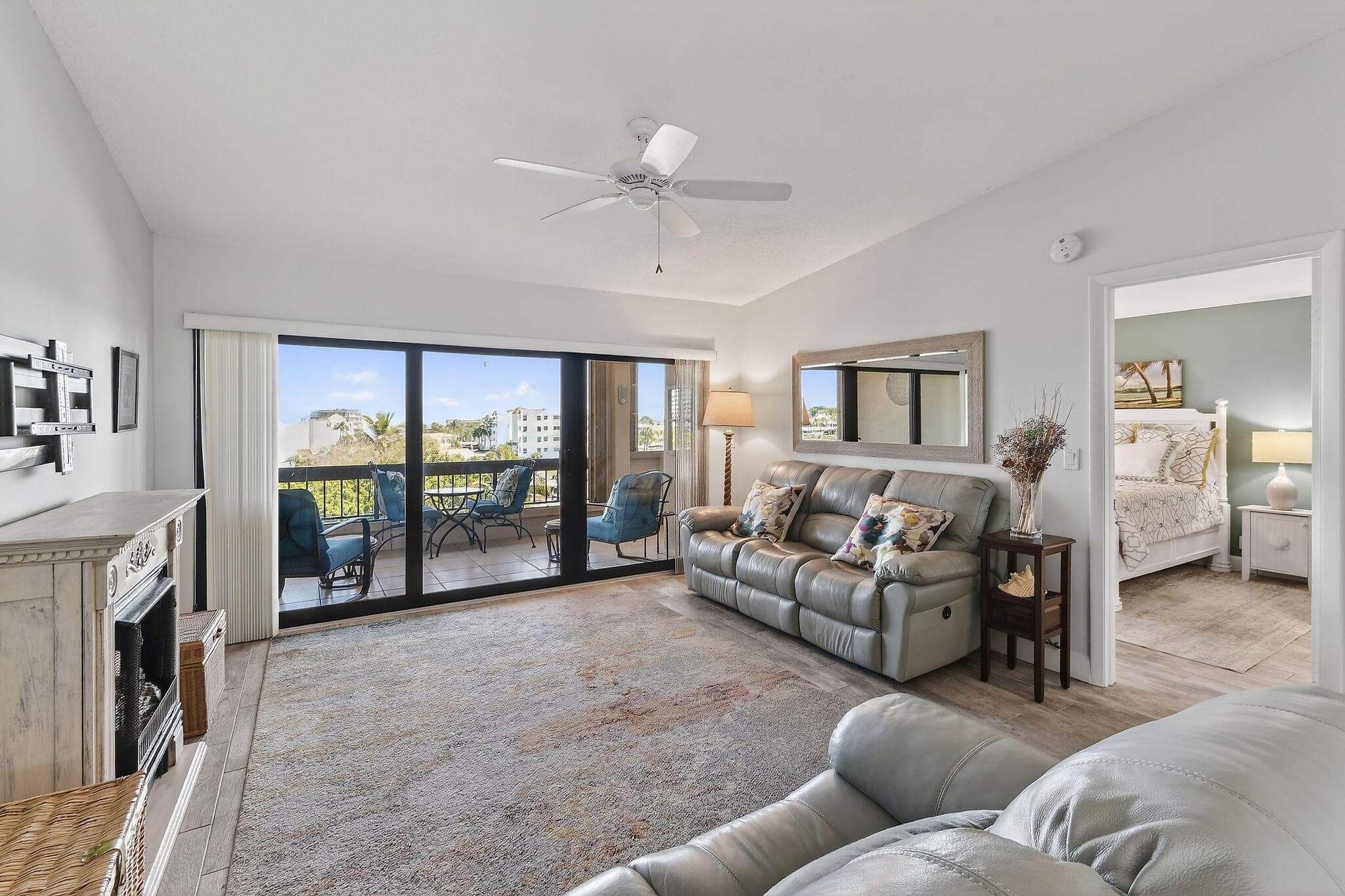 1036 Us Highway One 419, North Palm Beach, FL 33408 — photo 18 of 59