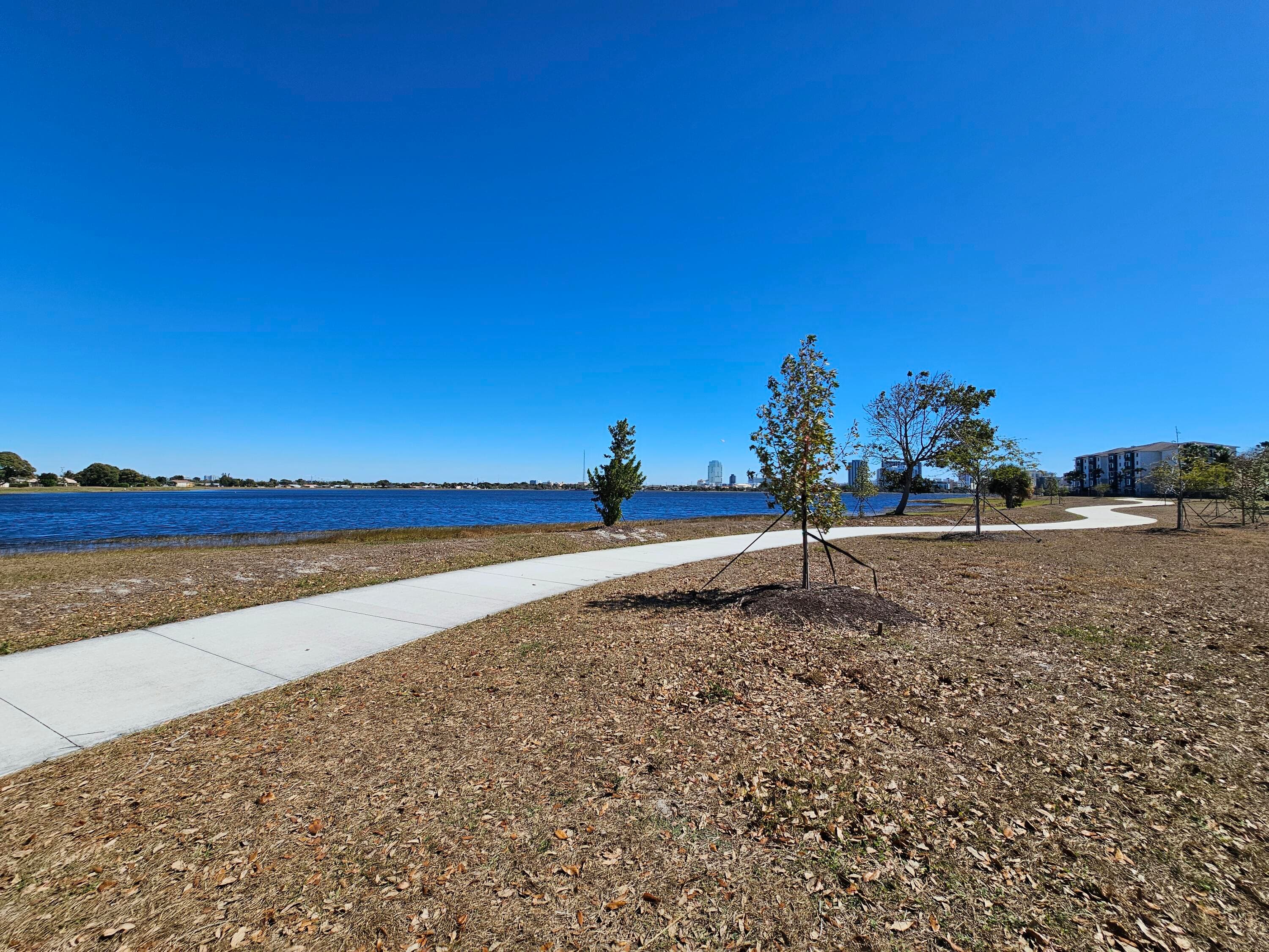 470 Executive Center Drive 2g, West Palm Beach, FL 33401 — photo 15 of 20