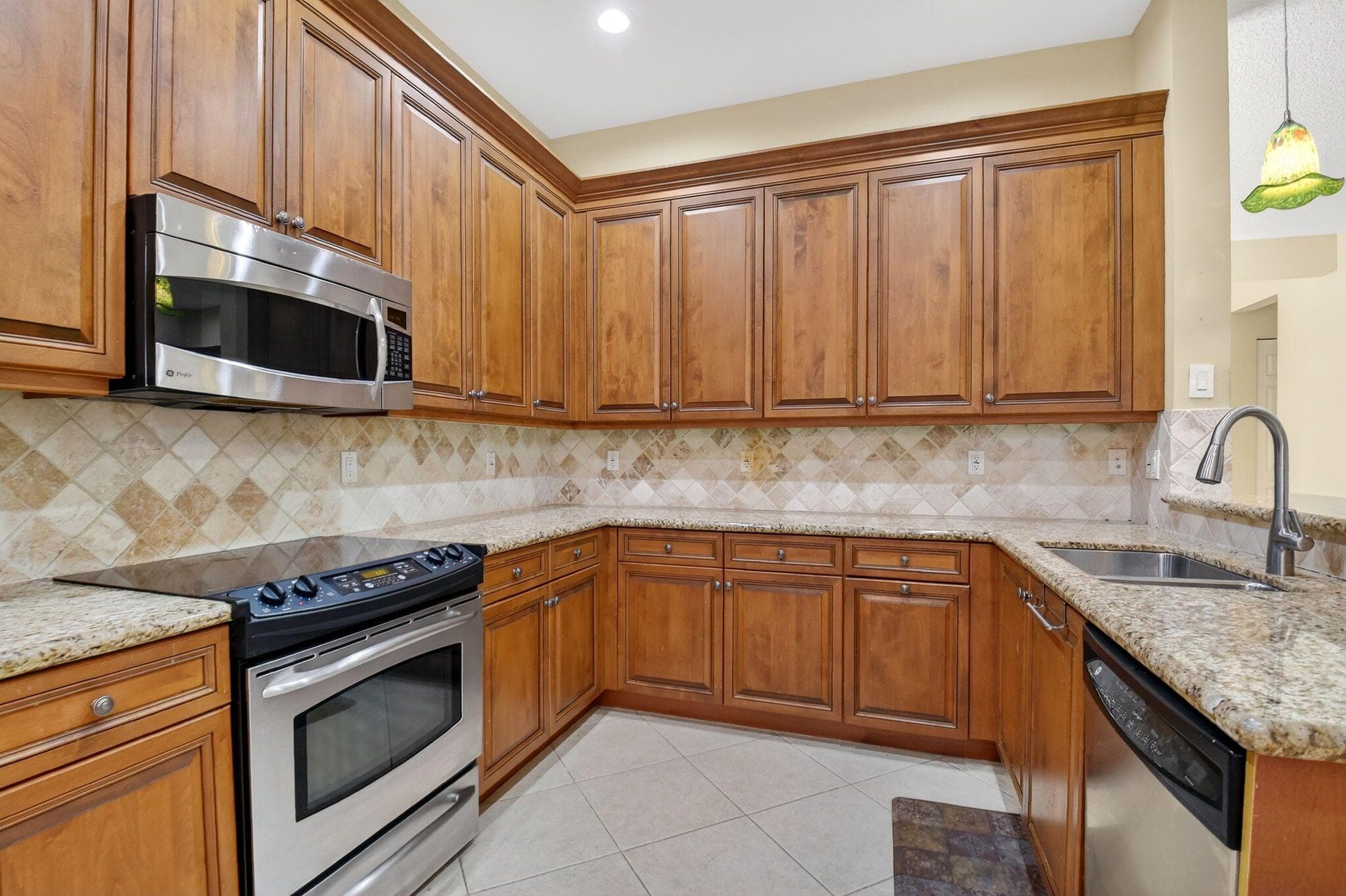 7420 Twin Falls Drive, Boynton Beach, FL 33437 — photo 5 of 50