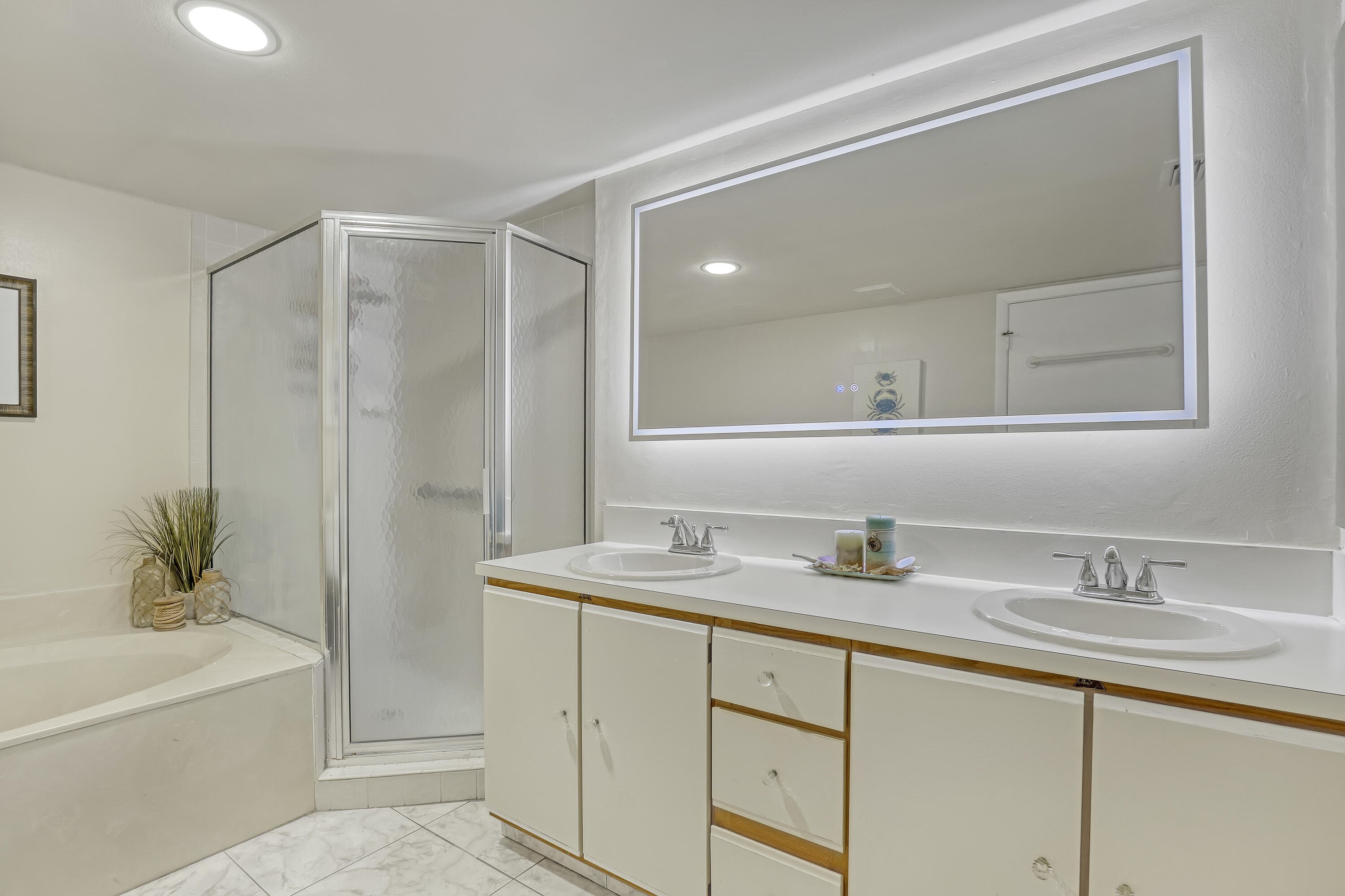 105 Half Moon Circle F1, Hypoluxo, FL 33462 — photo 14 of 24