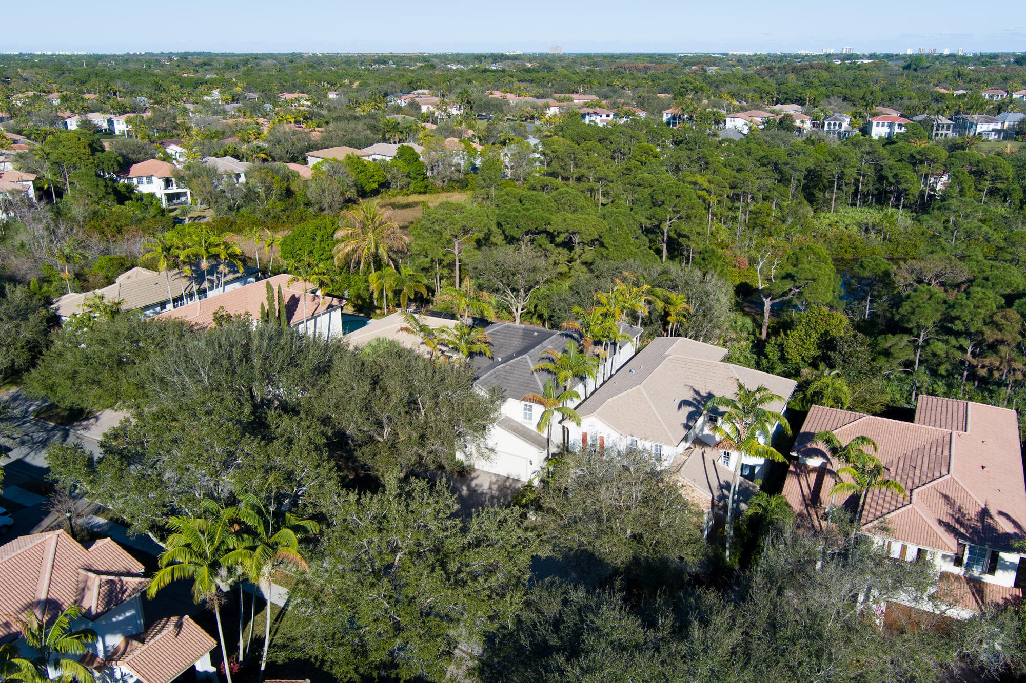 957 Mill Creek Drive, Palm Beach Gardens, FL 33410 — photo 37 of 48
