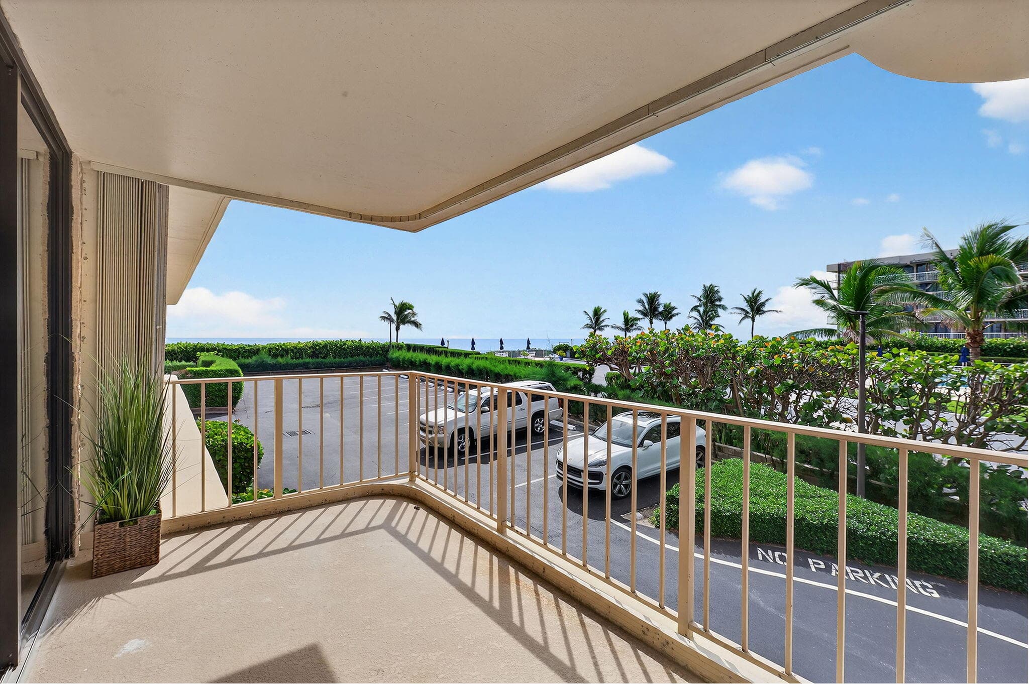 3200 S Ocean Boulevard A202, Palm Beach, FL 33480 — photo 7 of 24