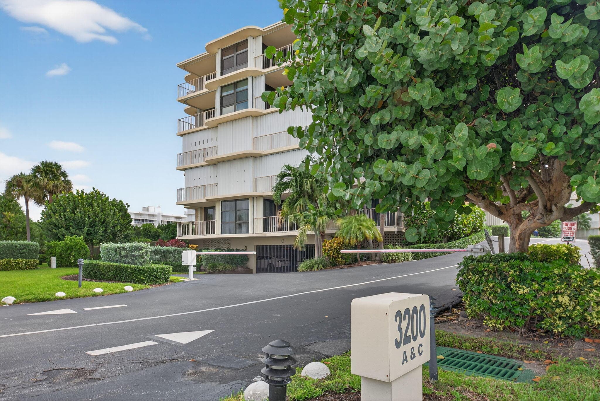 3200 S Ocean Boulevard A202, Palm Beach, FL 33480 — photo 21 of 24