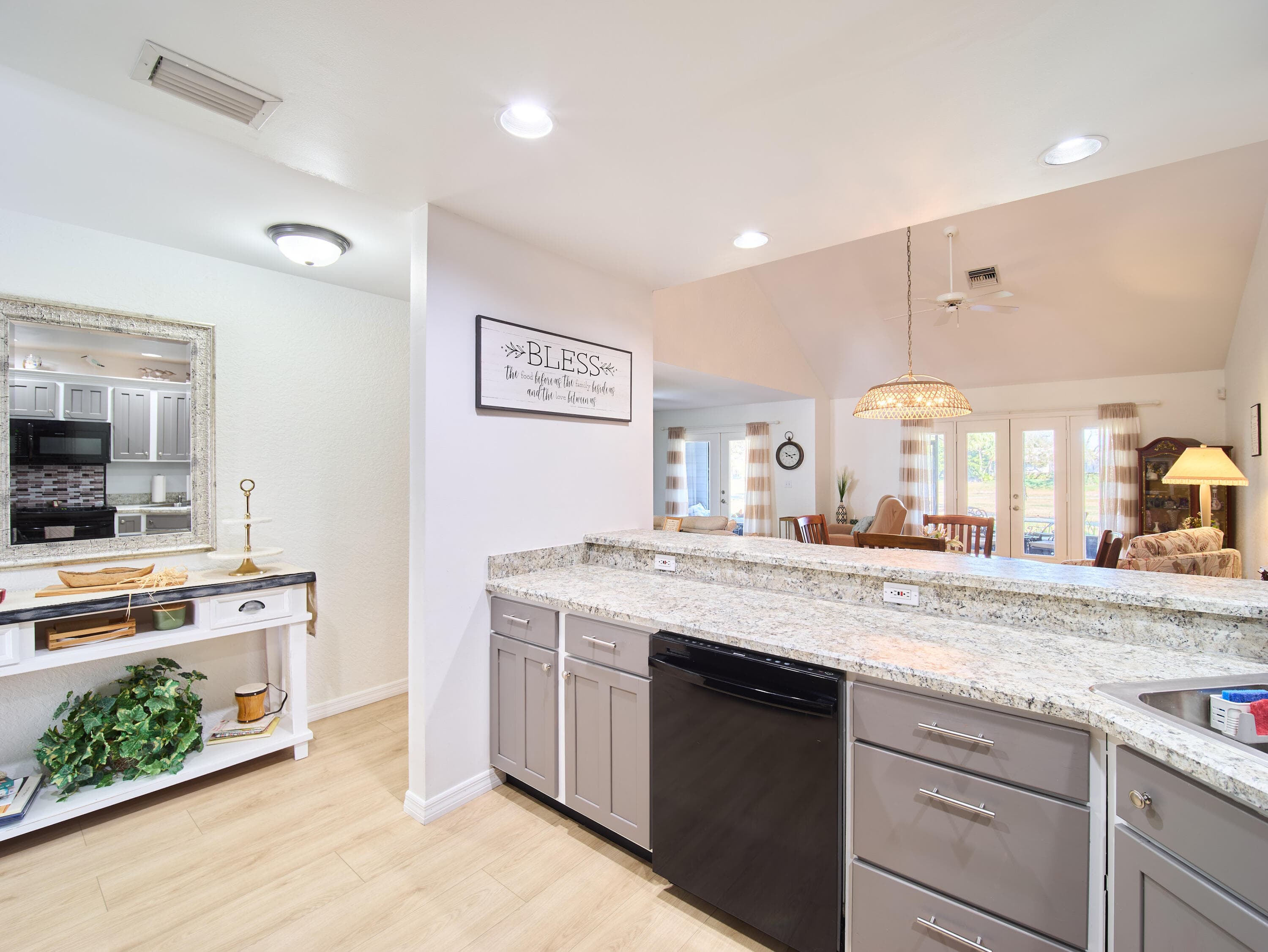 6116 SE Georgetown Place, Hobe Sound, FL 33455 — photo 11 of 46