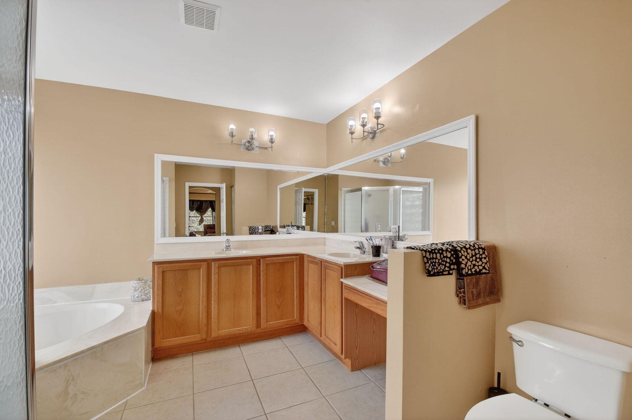 876 Gazetta Way, West Palm Beach, FL 33413 — photo 28 of 66