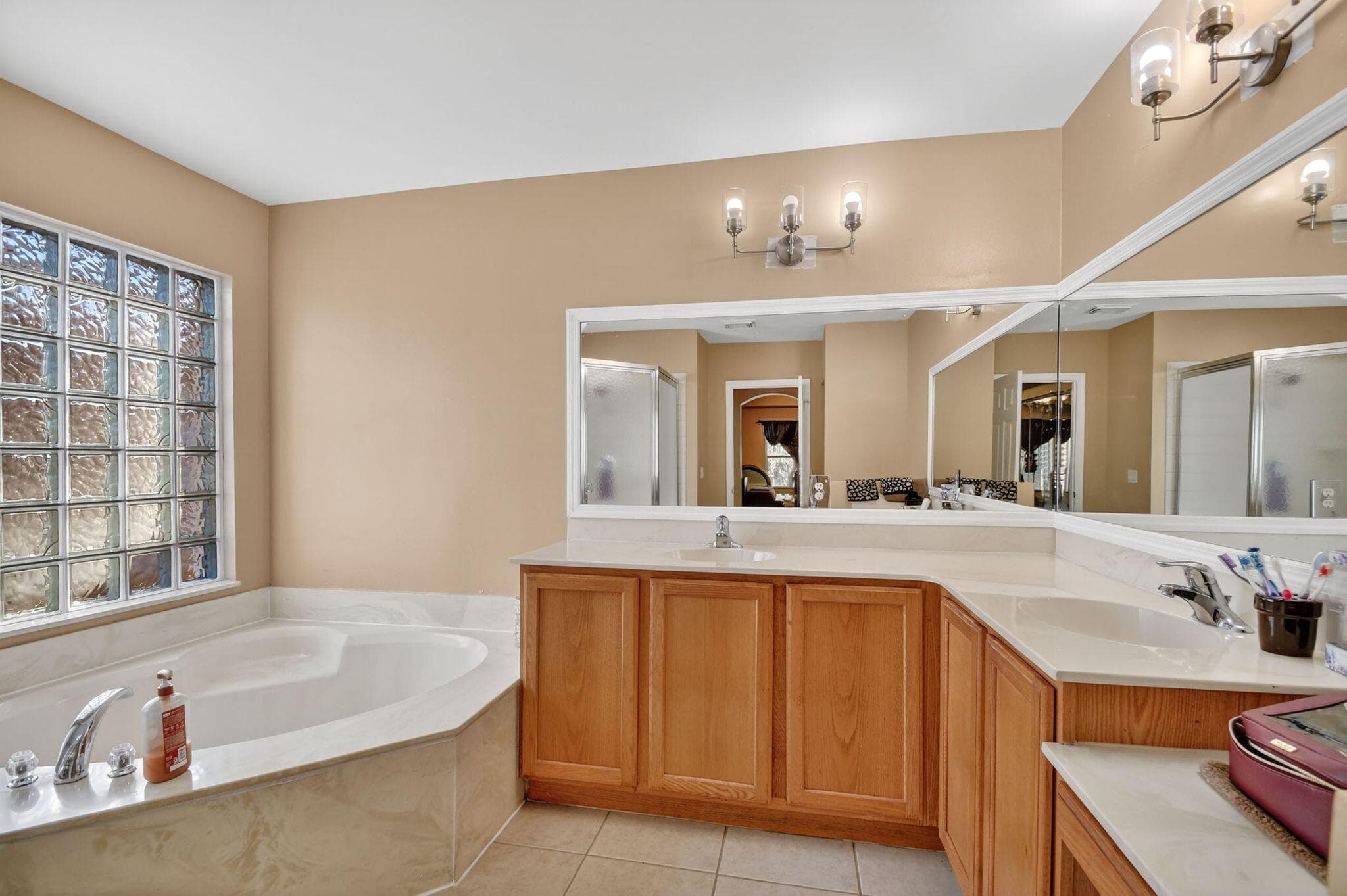 876 Gazetta Way, West Palm Beach, FL 33413 — photo 29 of 66