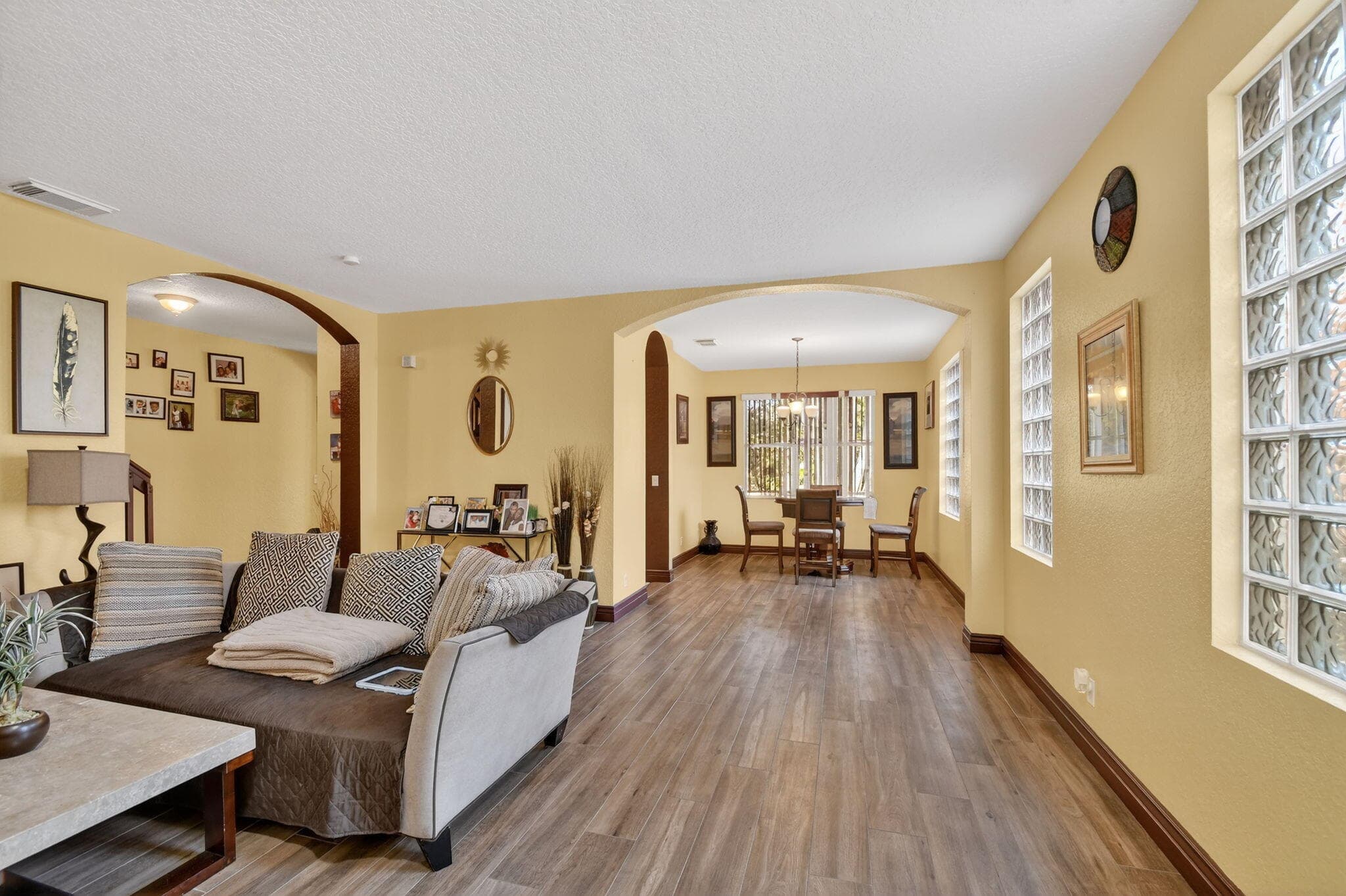 876 Gazetta Way, West Palm Beach, FL 33413 — photo 8 of 66