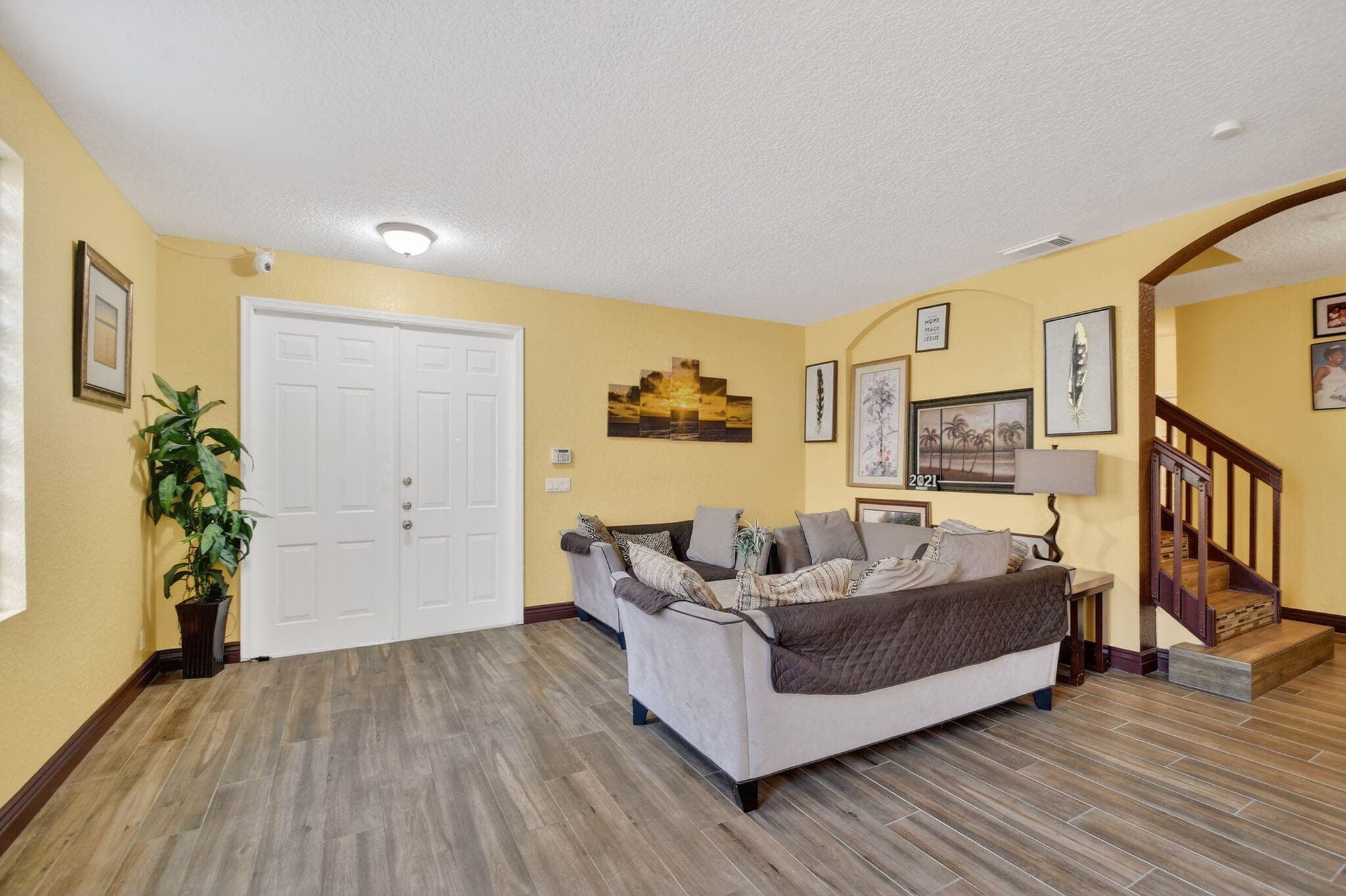 876 Gazetta Way, West Palm Beach, FL 33413 — photo 6 of 66