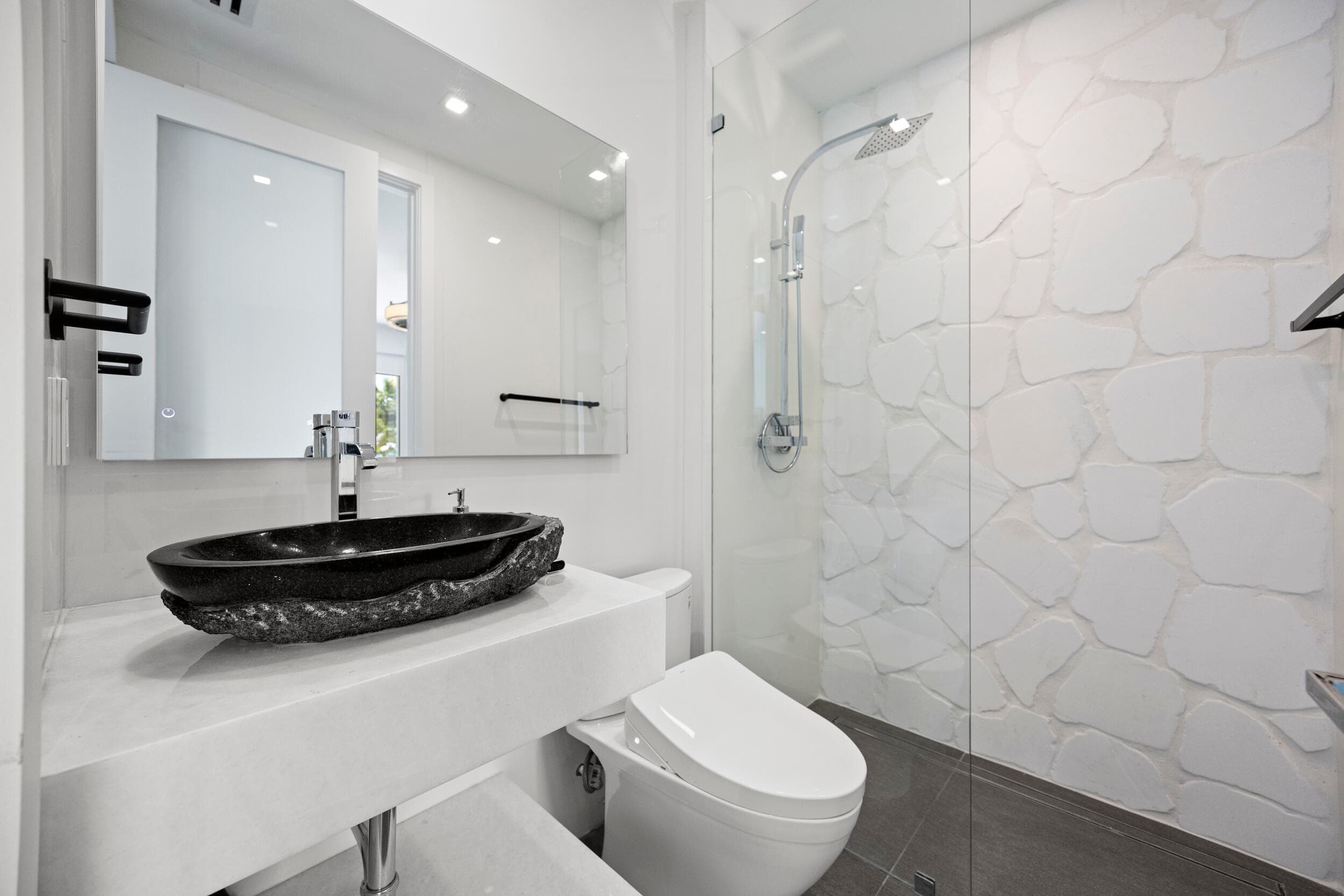 3055 Waterside Circle, Boynton Beach, FL 33435 — photo 14 of 81