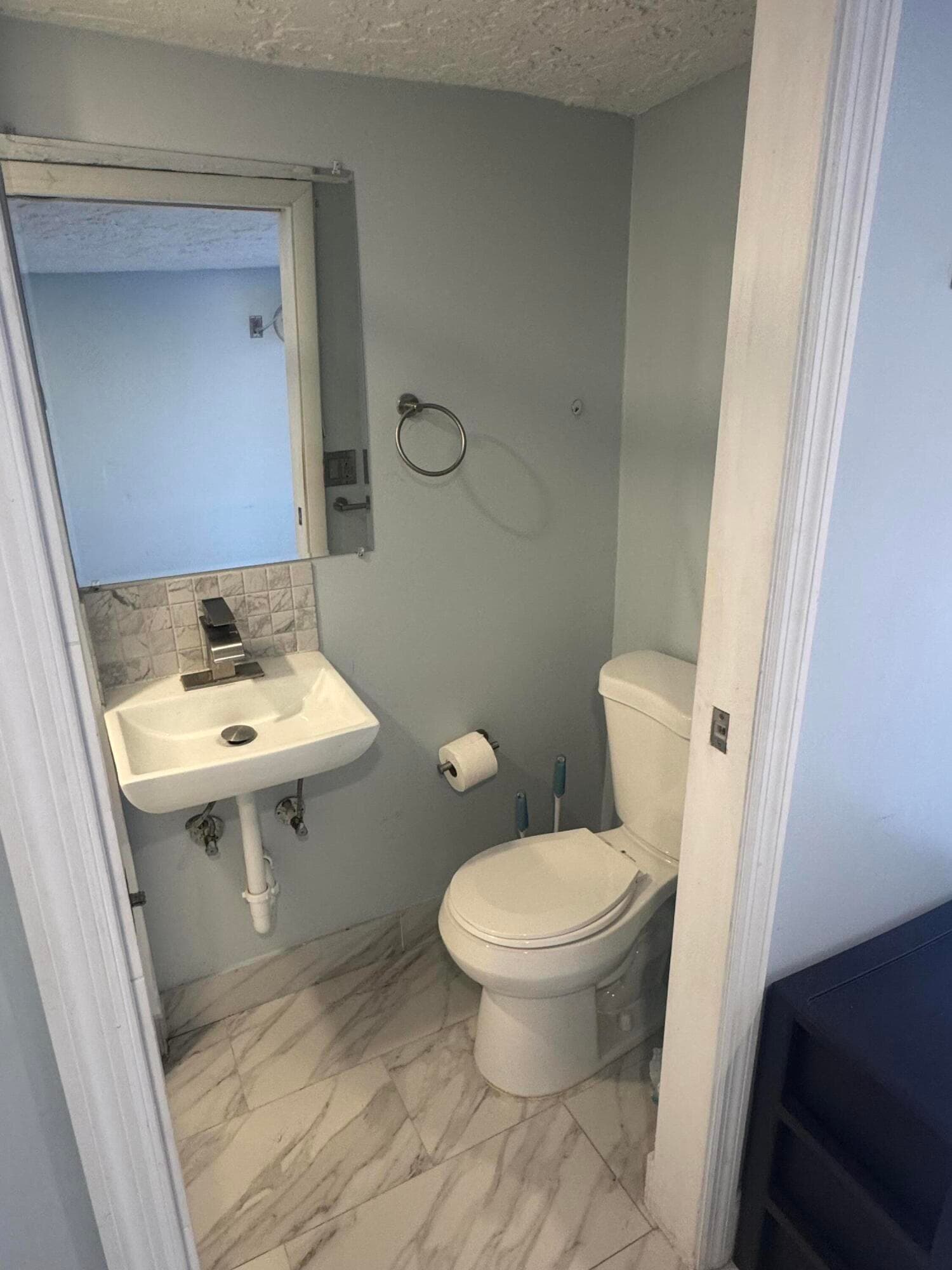 173 W 16th Street, Riviera Beach, FL 33404 — photo 5 of 9