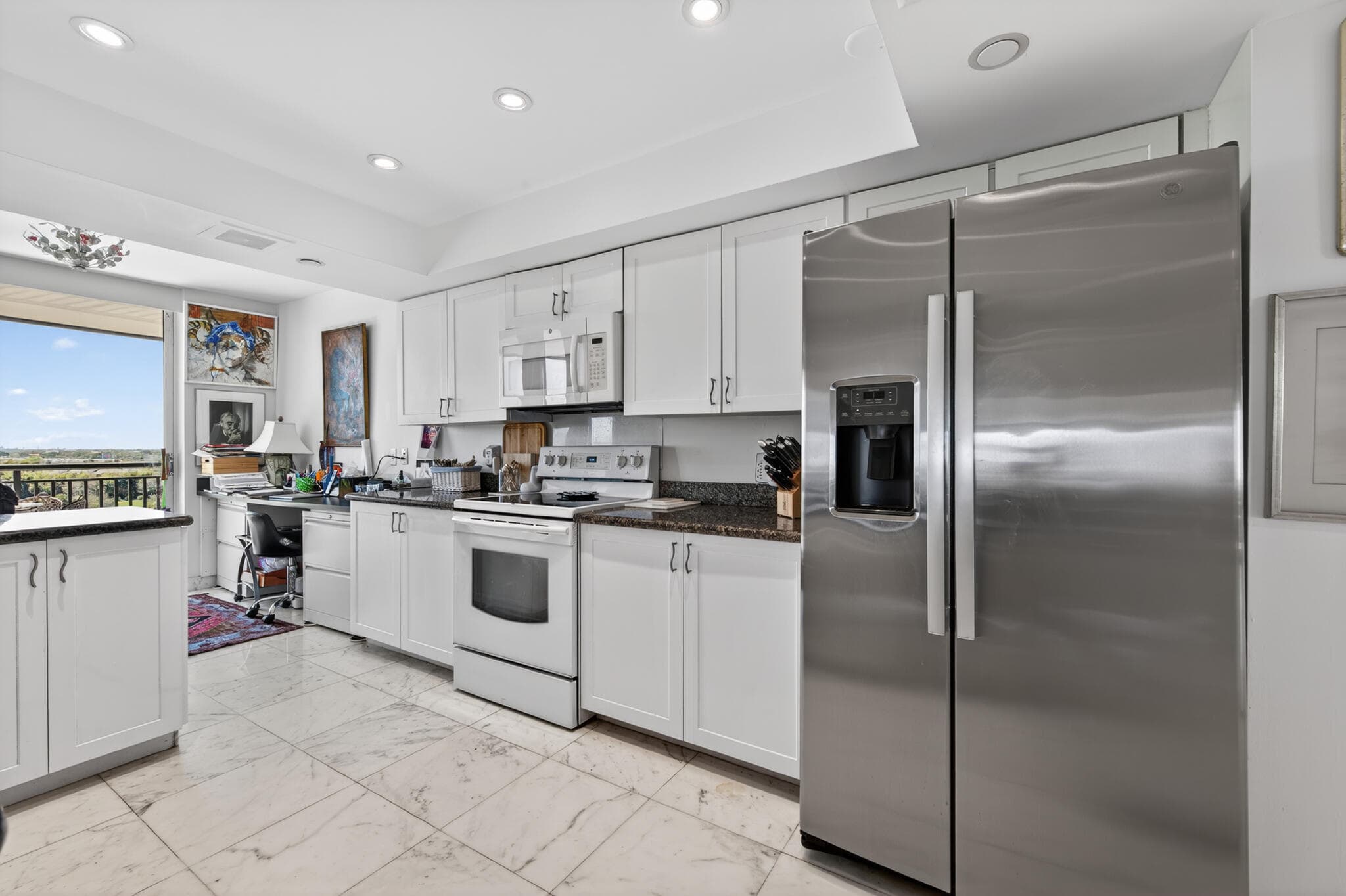 2427 Presidential Way 803, West Palm Beach, FL 33401 — photo 12 of 31