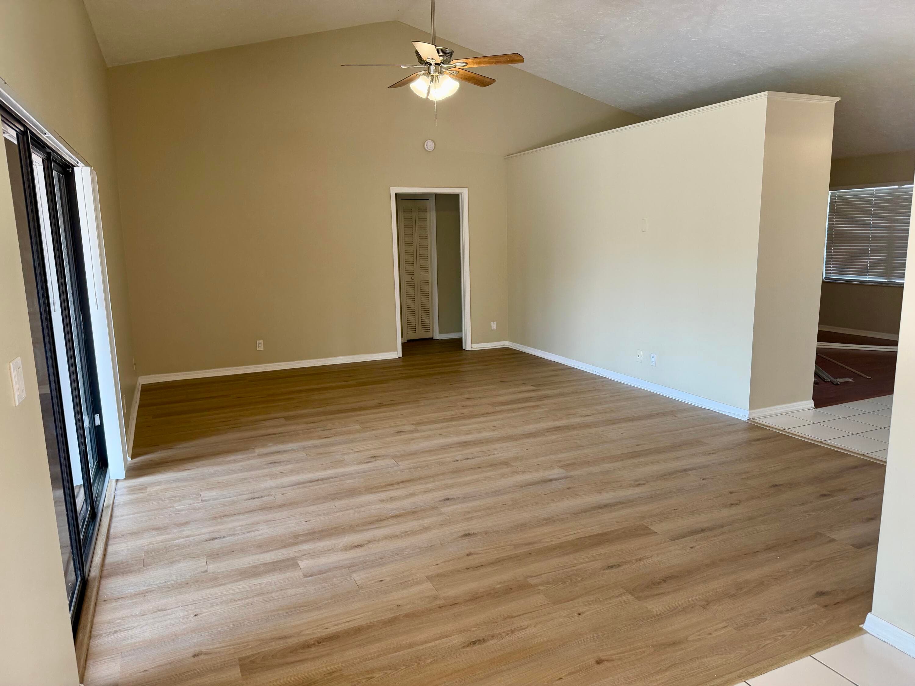 13427 Kingsbury Drive, Wellington, FL 33414 — photo 7 of 25