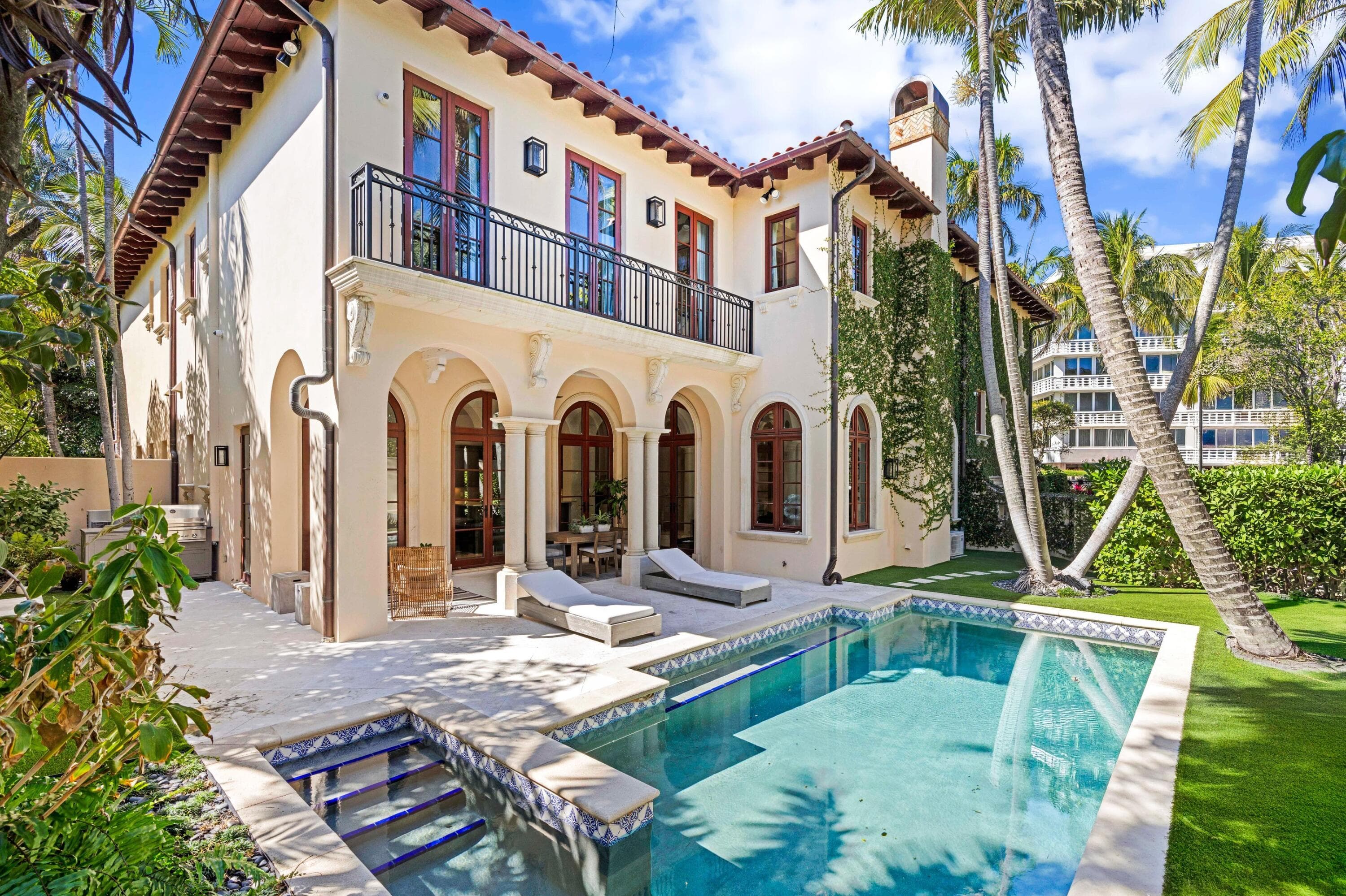 160 Sunset Avenue, Palm Beach, FL 33480 — photo 1 of 32