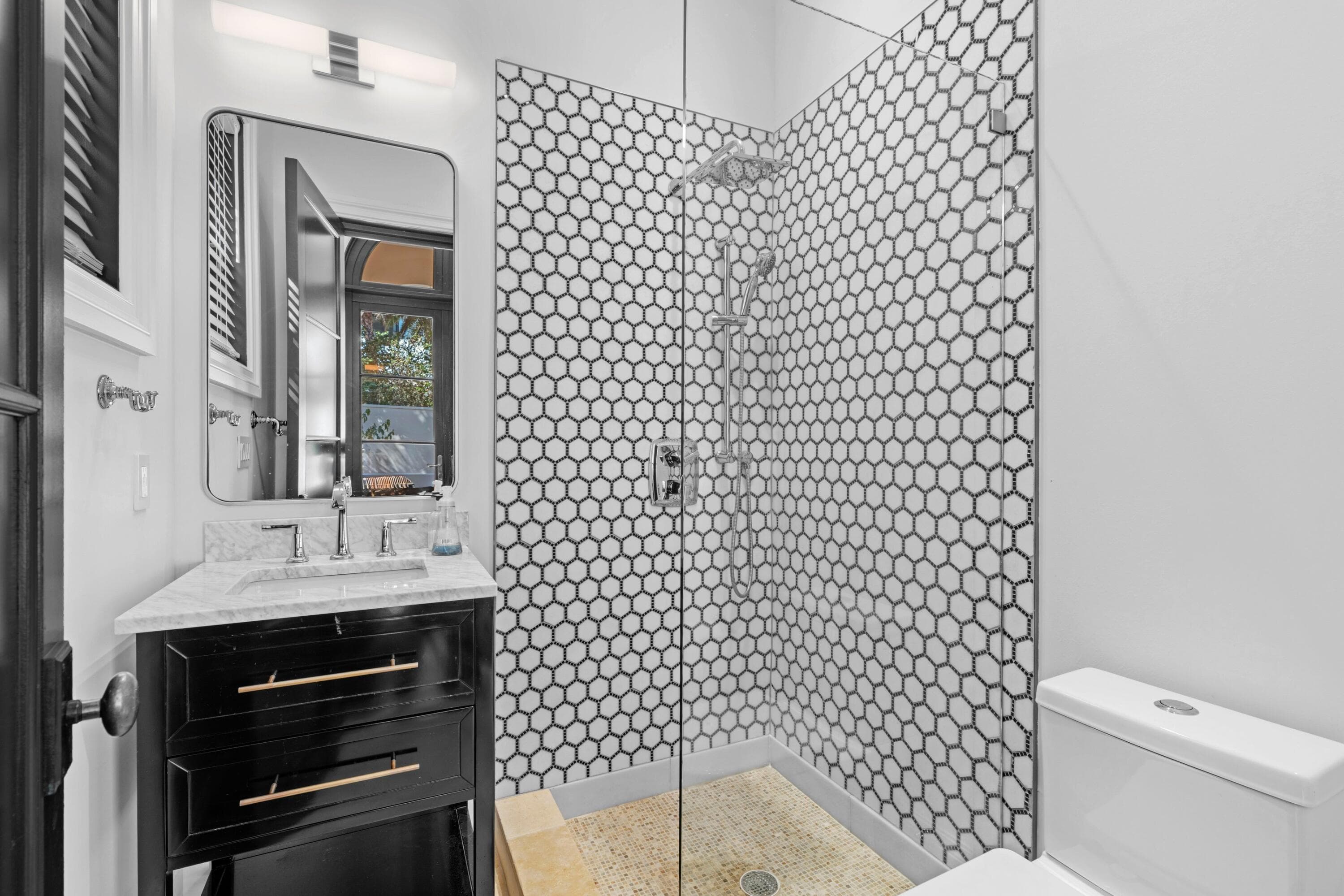 160 Sunset Avenue, Palm Beach, FL 33480 — photo 19 of 32