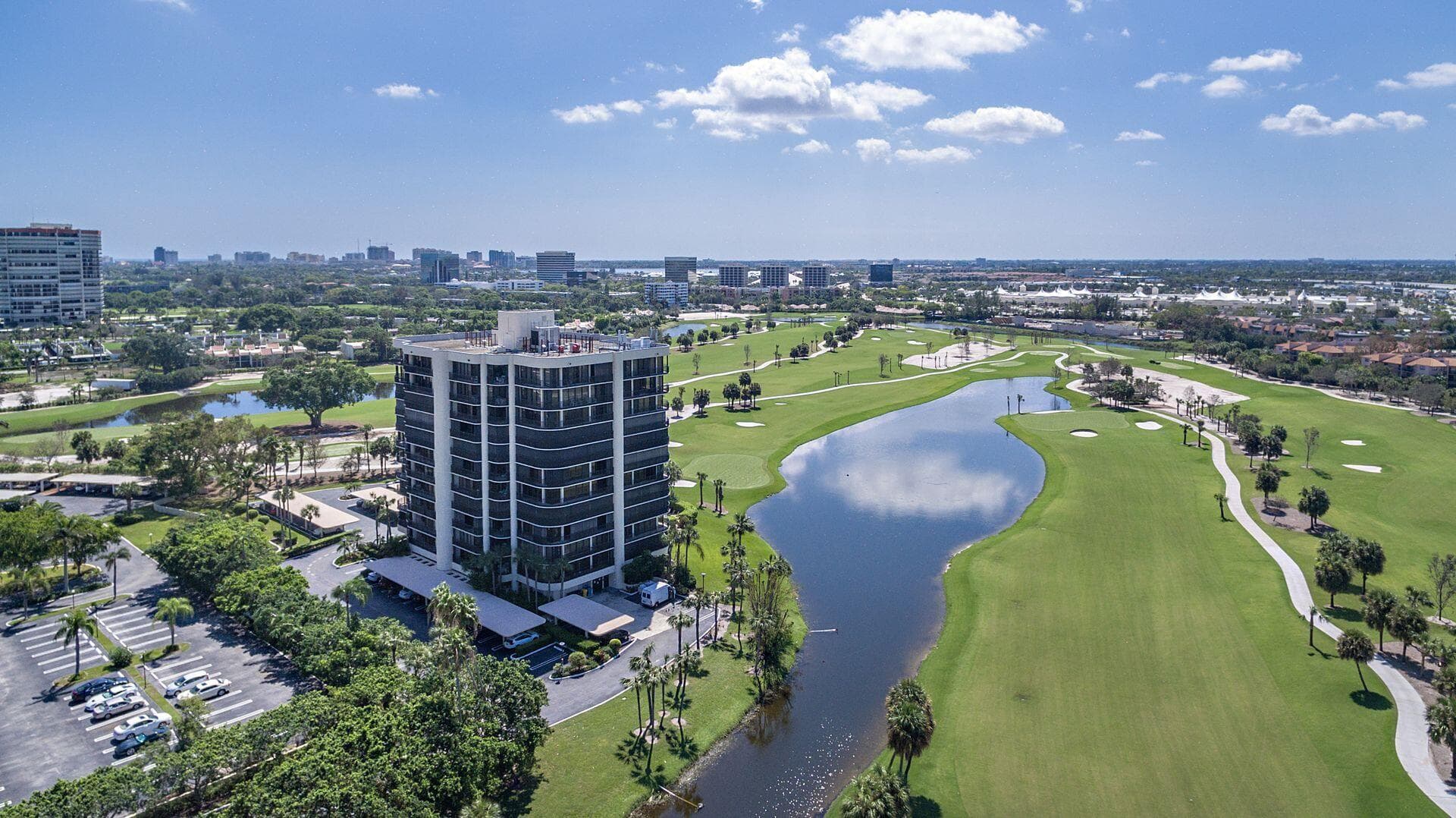 2427 Presidential Way 803, West Palm Beach, FL 33401 — photo 2 of 31