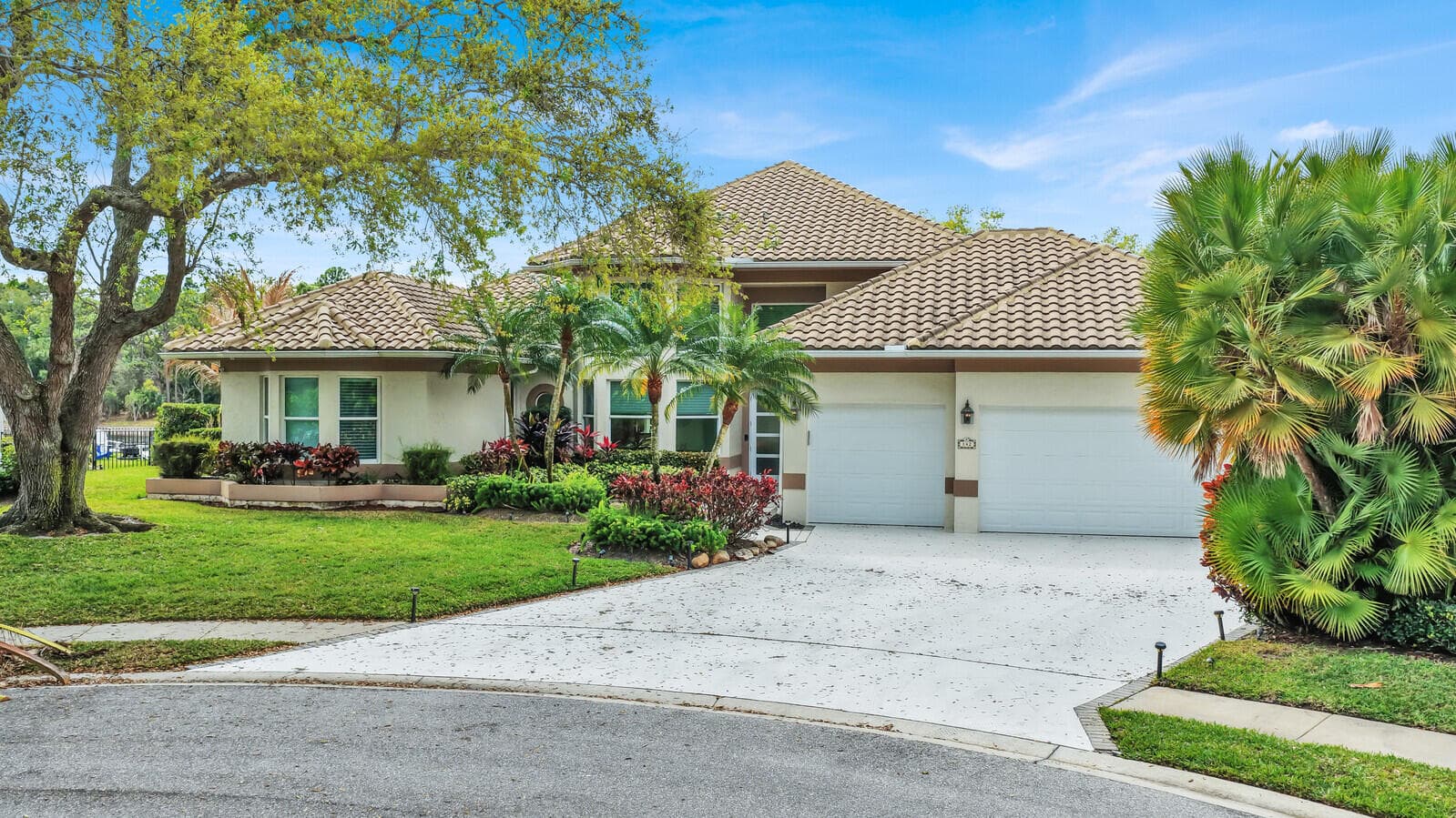 142 Corinthian Circle, Jupiter, FL 33458 — photo 1 of 56