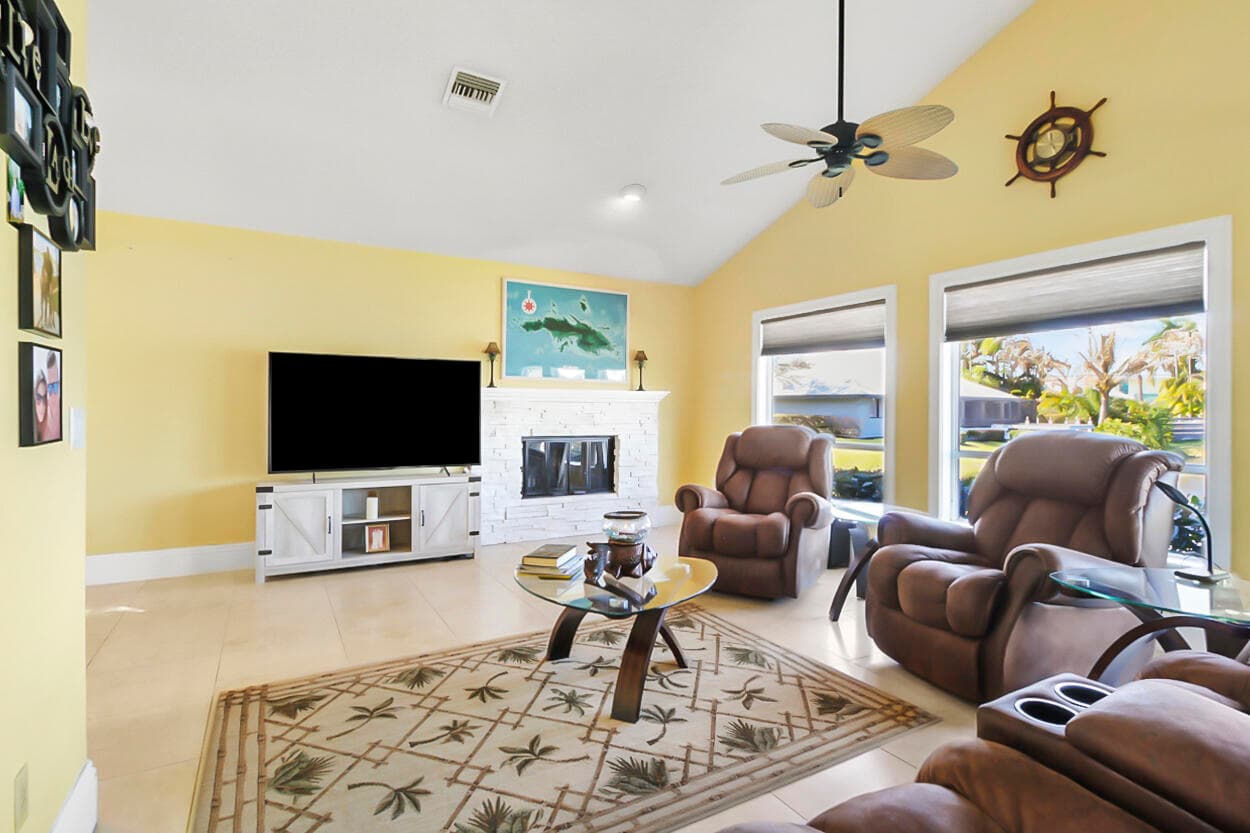 10691 SE Jupiter Narrows Drive, Hobe Sound, FL 33455 — photo 29 of 53