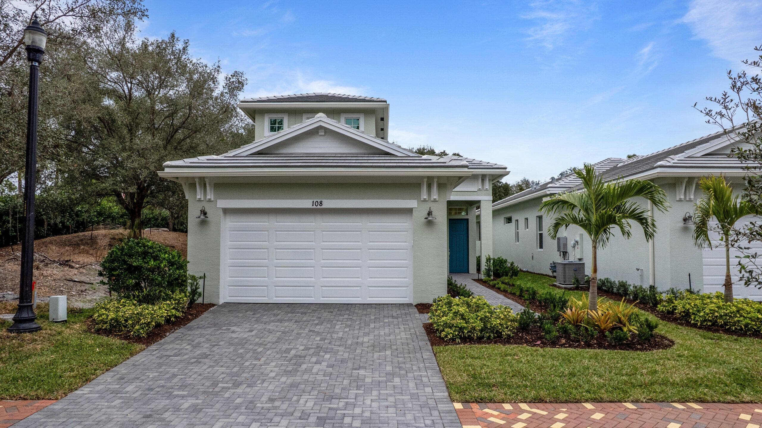 108 SE Via Tirso, Port St. Lucie, FL 34952 — photo 2 of 30