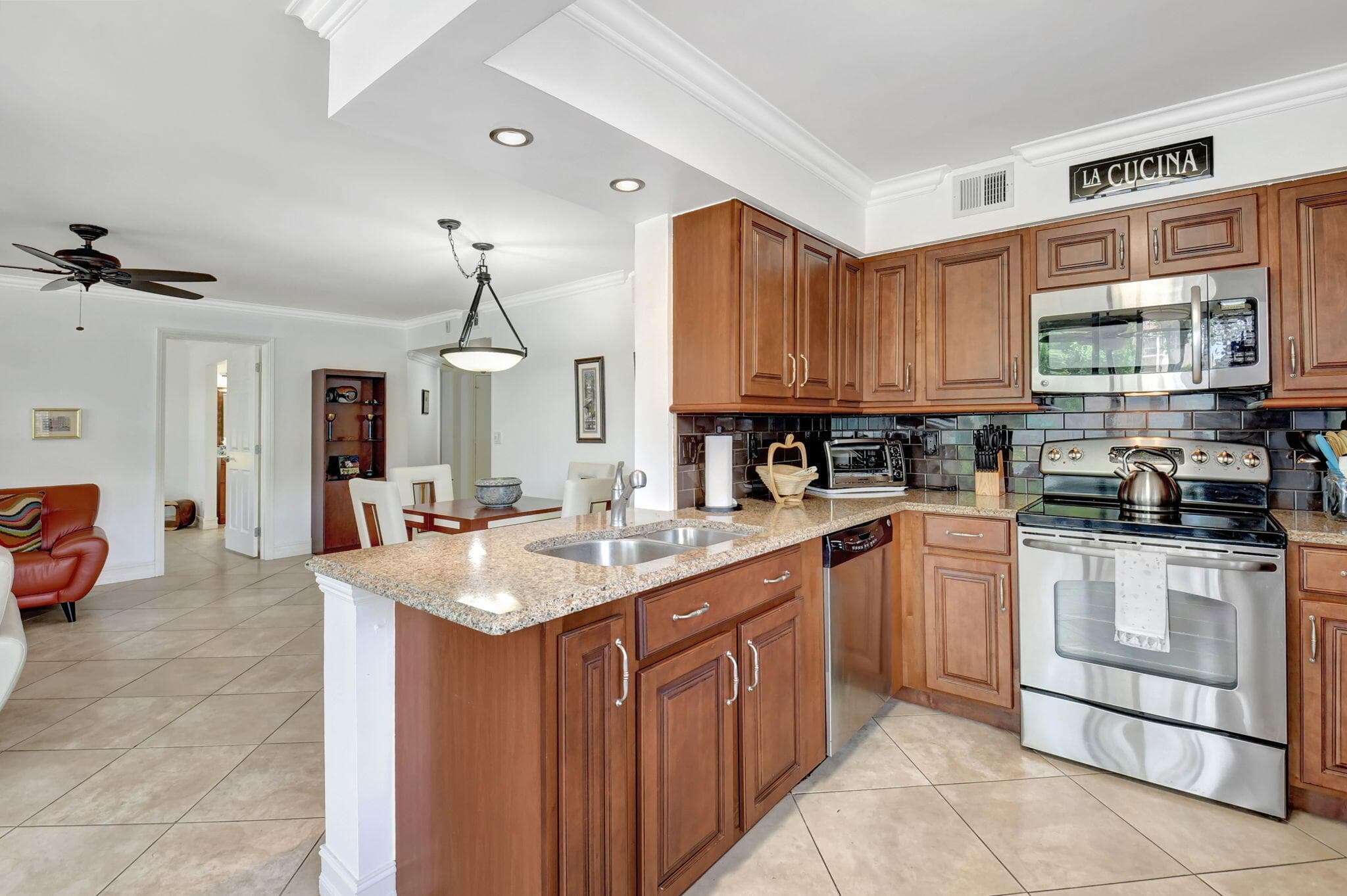 600 Egret Circle 7105, Delray Beach, FL 33444 — photo 8 of 58