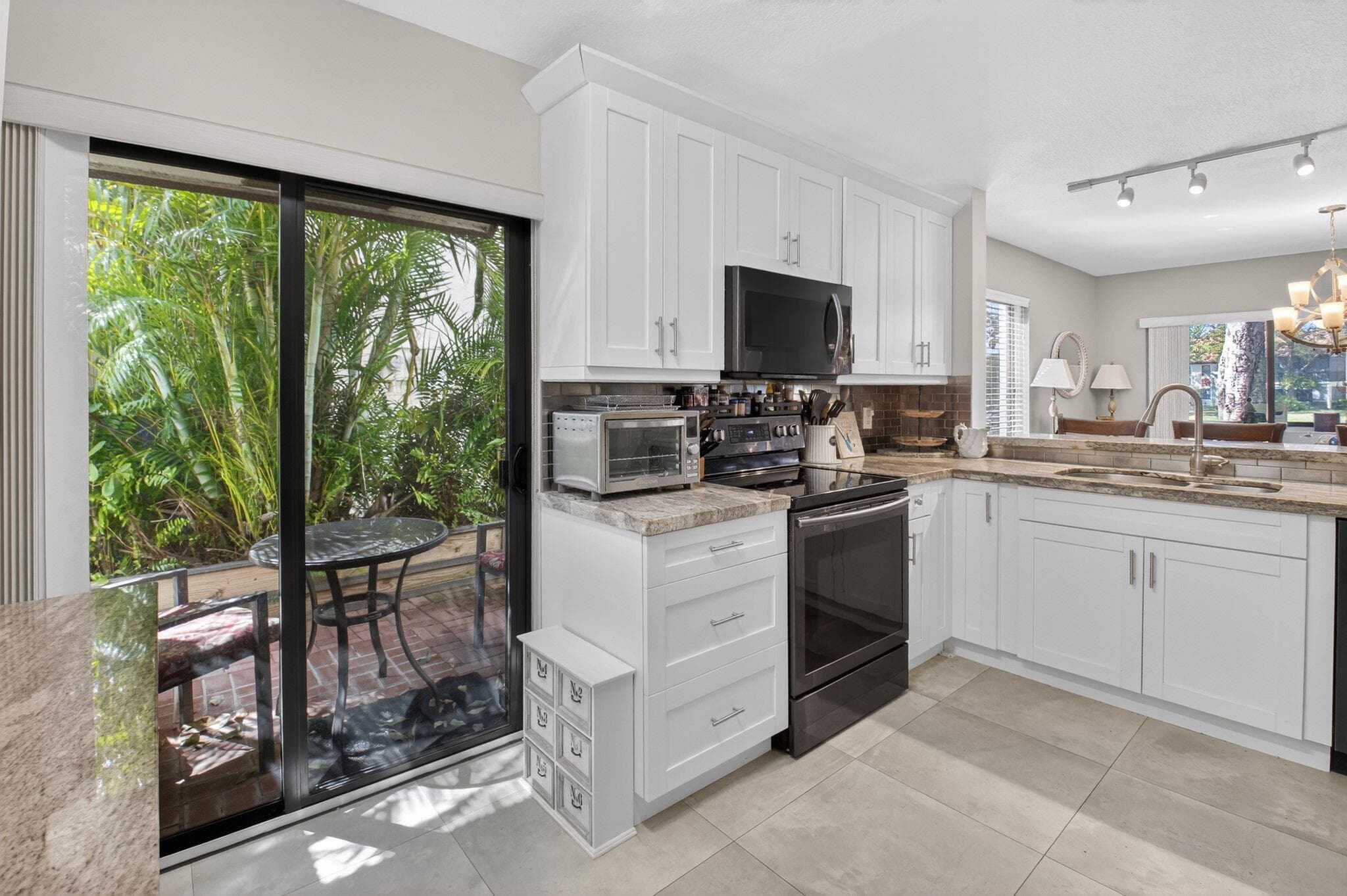 10663 Ocean Palm Way 101, Boynton Beach, FL 33437 — photo 15 of 77