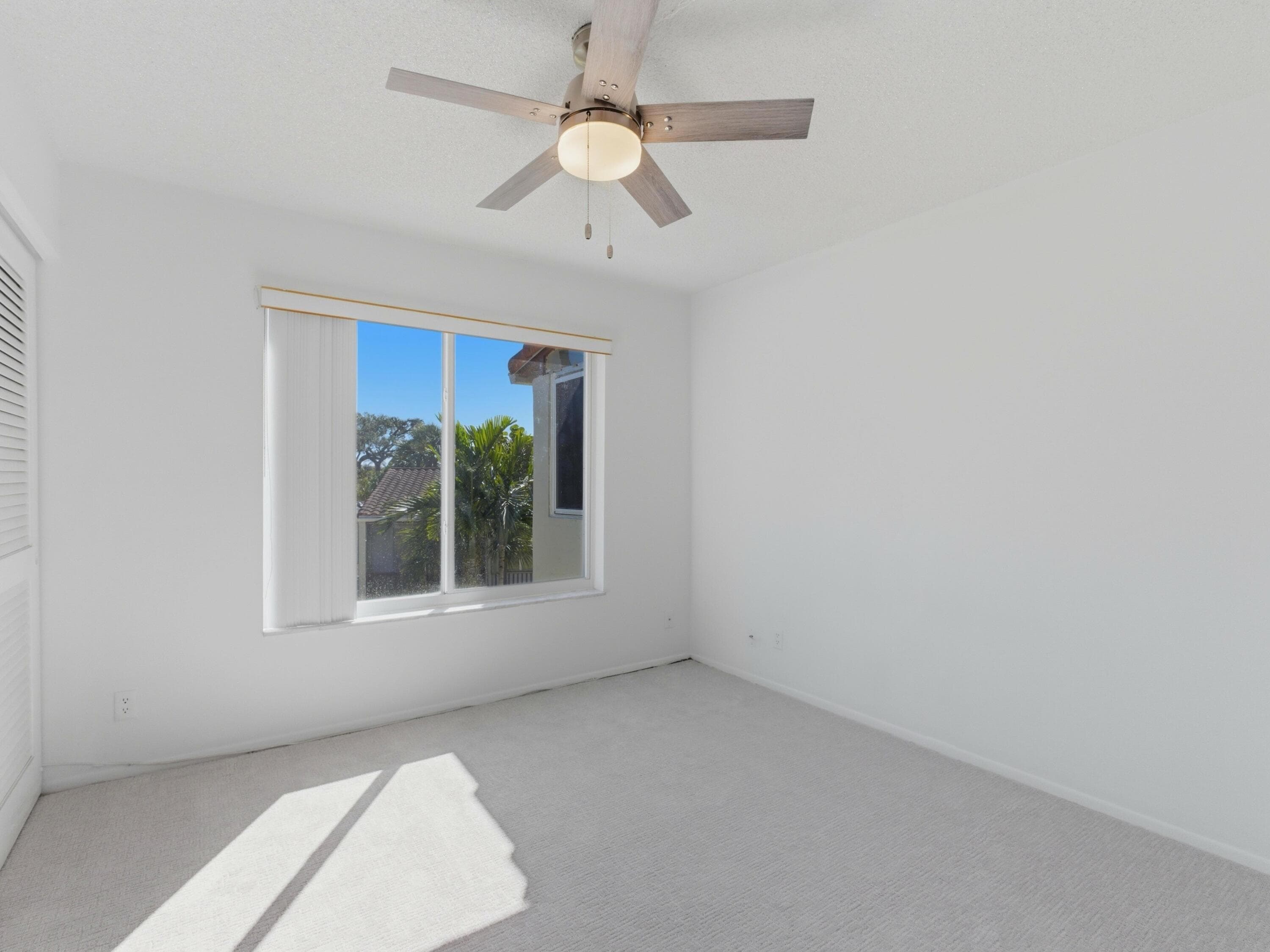 2580 Boundbrook Boulevard 202, Palm Springs, FL 33406 — photo 16 of 37