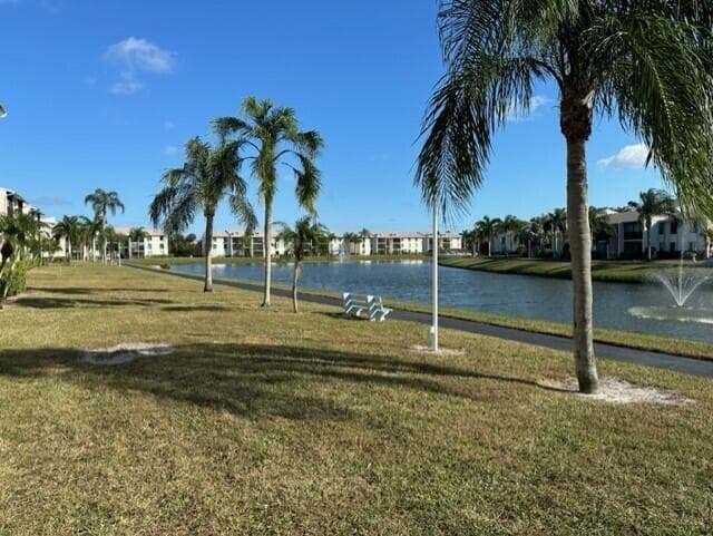 1106 Green Pine Boulevard E1, West Palm Beach, FL 33409 — photo 10 of 19