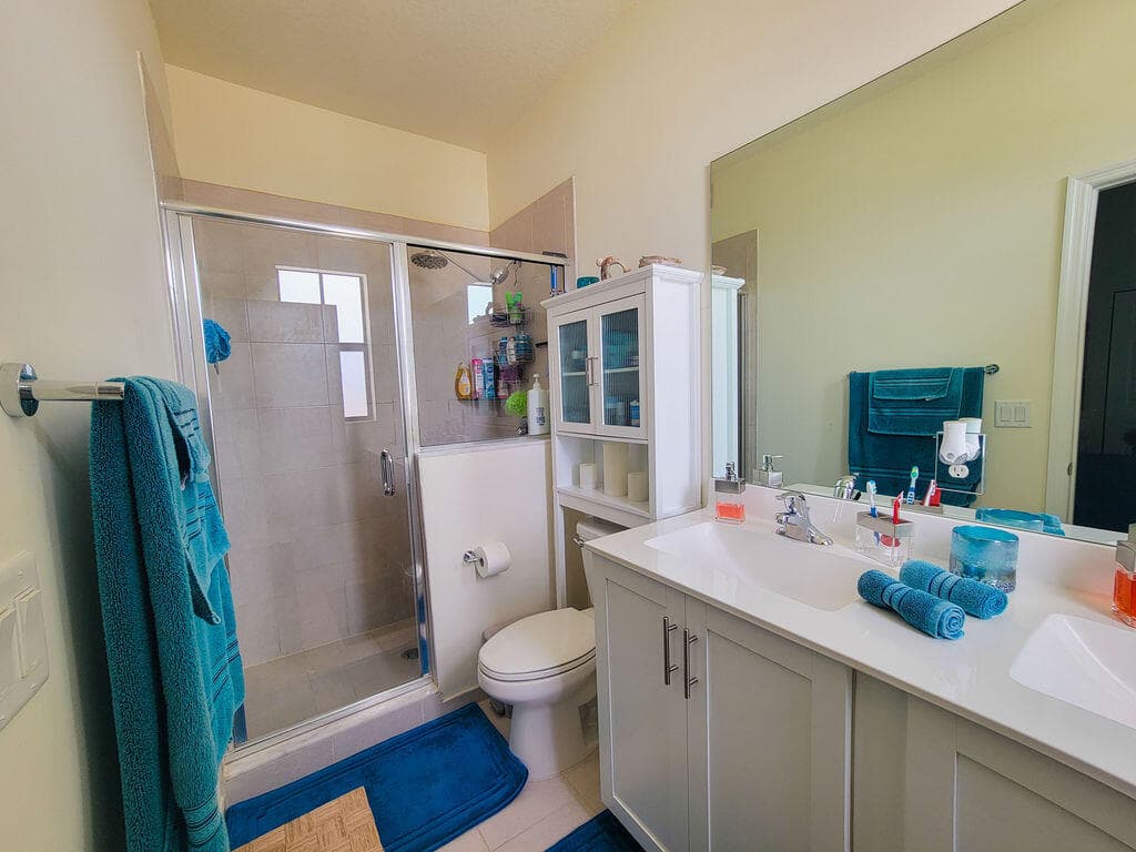 10902 W 33rd Way, Hialeah, FL 33018 — photo 58 of 121