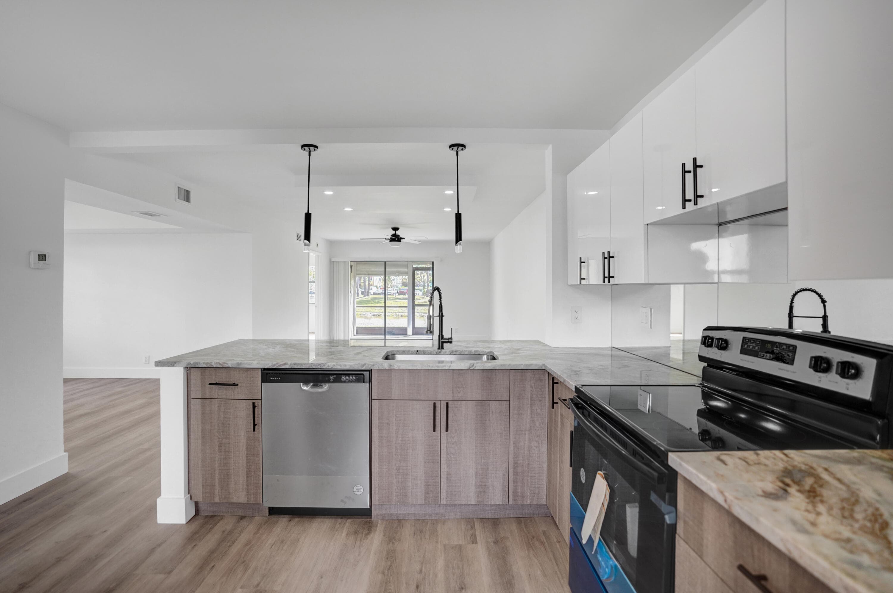 7674 Tahiti Lane 101, Lake Worth, FL 33467 — photo 14 of 58