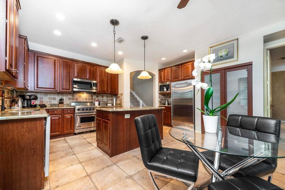 258 NW Red Cedar Street, Jensen Beach, FL 34957 — photo 11 of 58