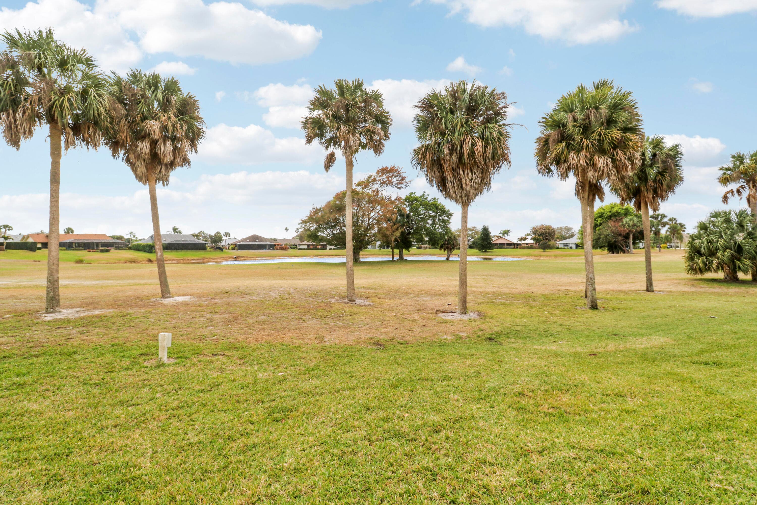 6980 SE Constitution Boulevard 105, Hobe Sound, FL 33455 — photo 3 of 27