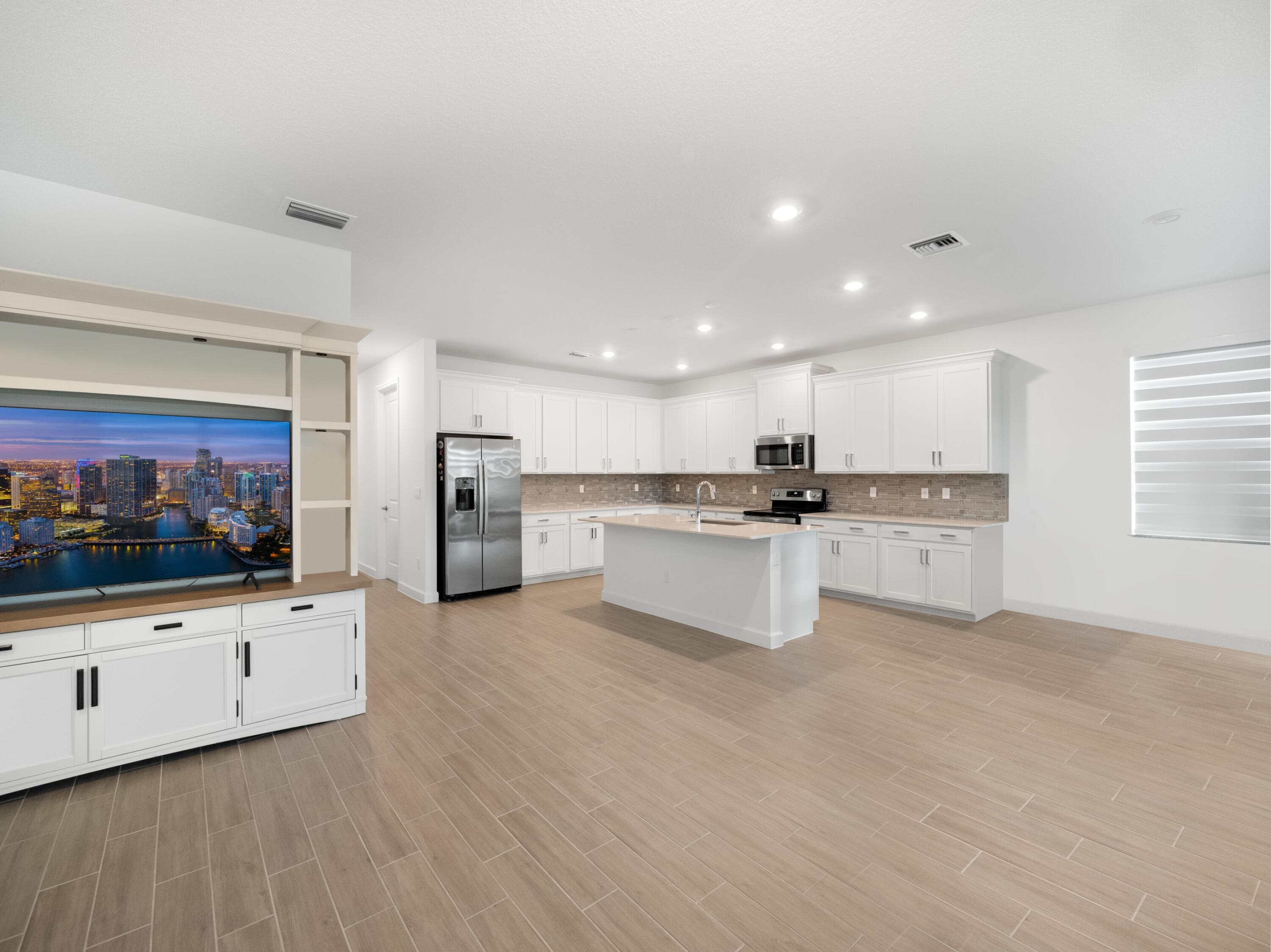 1325 Whitcombe Drive, Royal Palm Beach, FL 33411 — photo 11 of 41