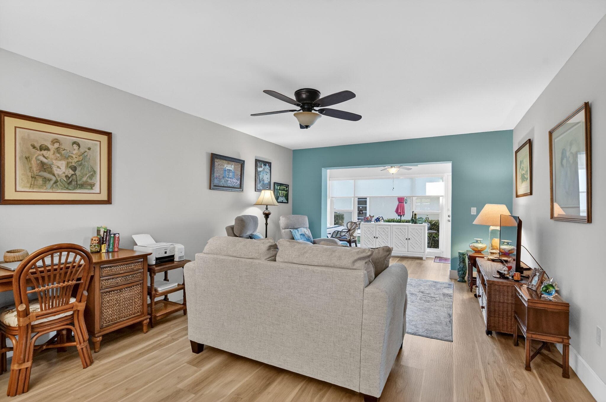 8871 Warwick Drive, Boca Raton, FL 33433 — photo 4 of 13