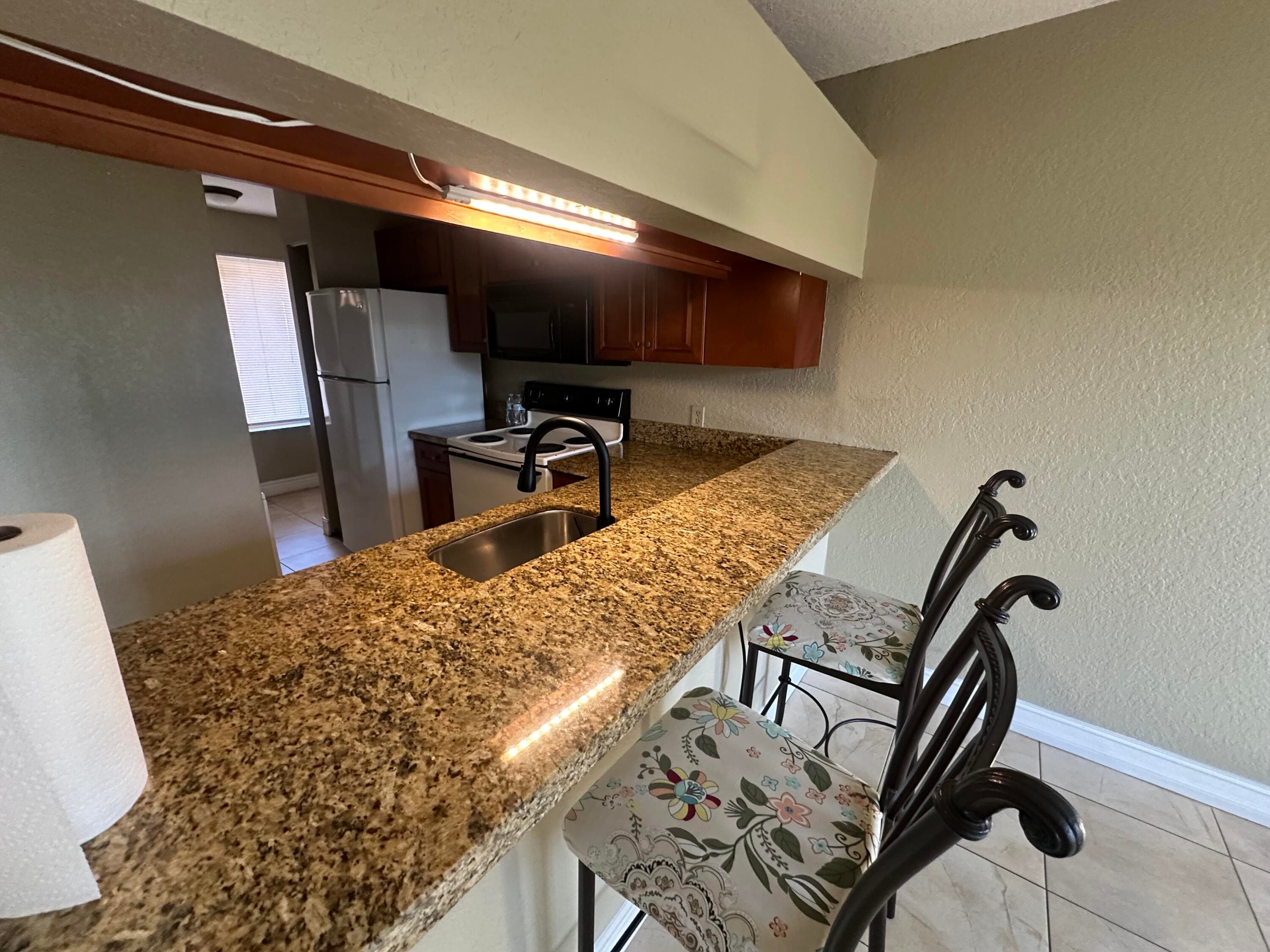 941 Coral Club Drive 941, Coral Springs, FL 33071 — photo 3 of 10