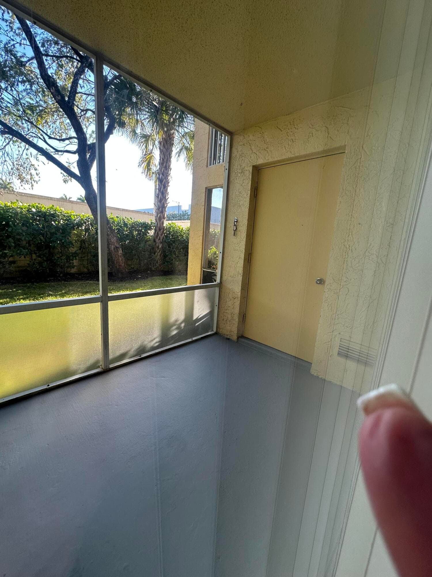 941 Coral Club Drive 941, Coral Springs, FL 33071 — photo 1 of 10